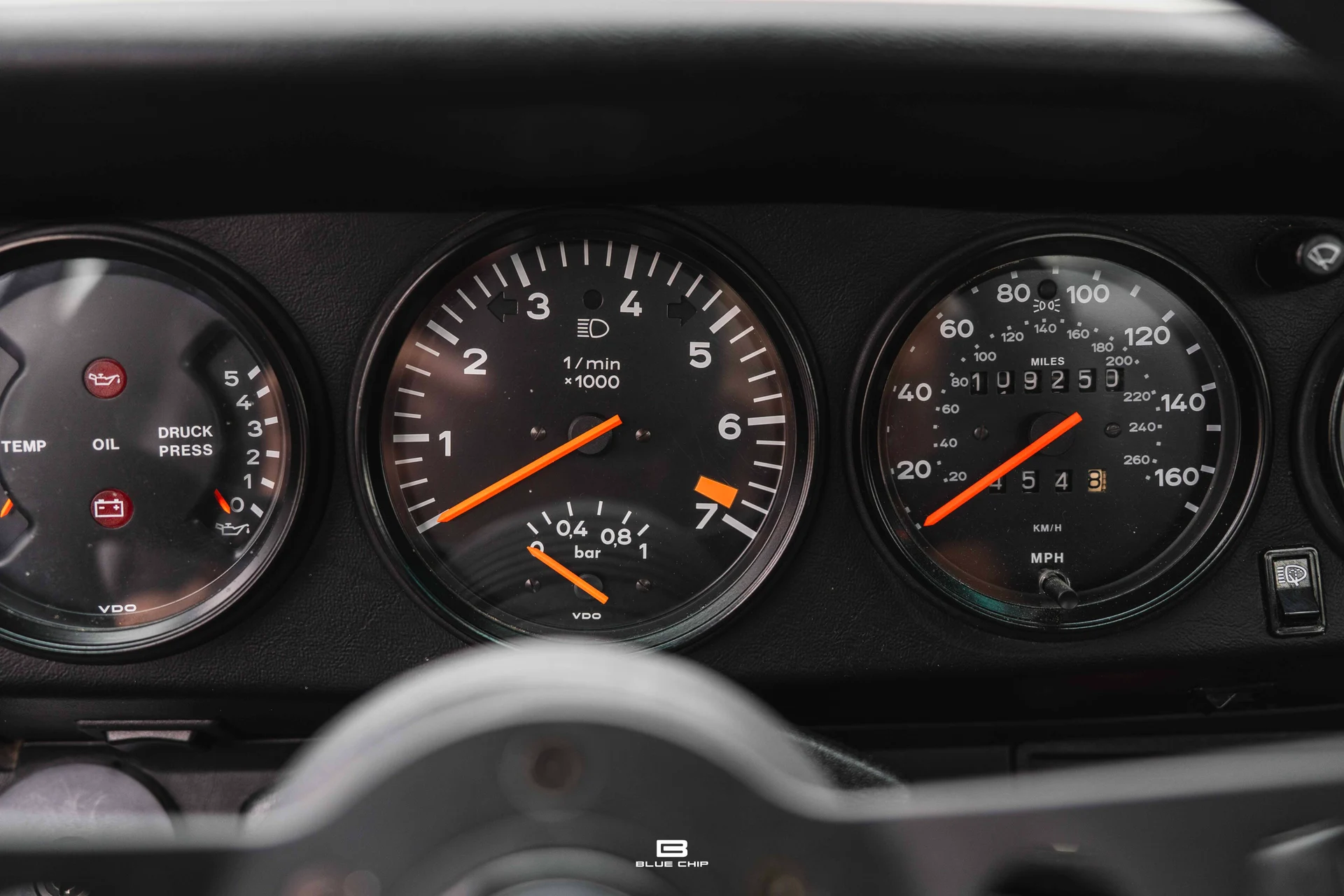 mph086_3055584420_6a0f51473655f4a76531225e_A7402402_6aa81a4212
