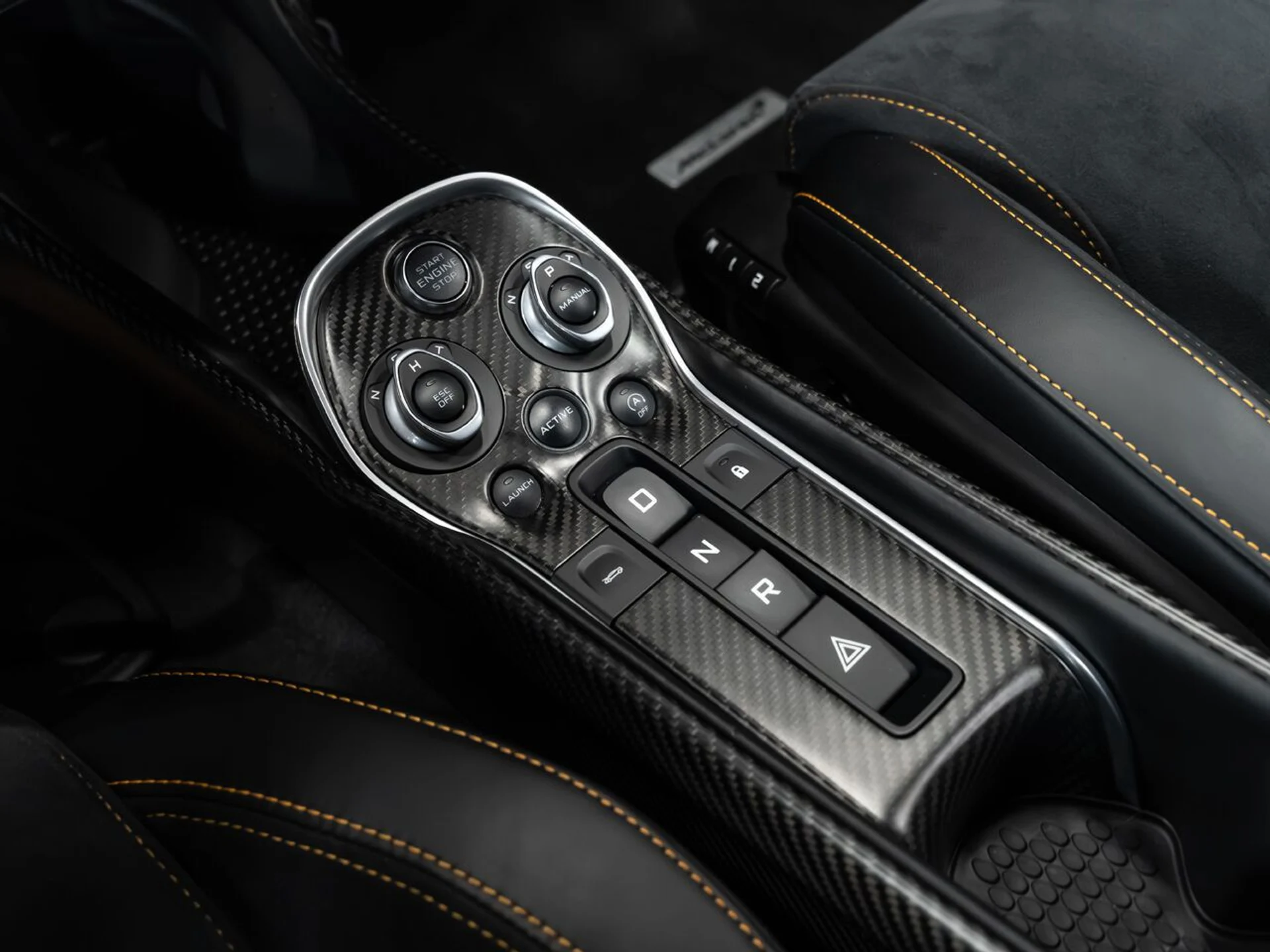 mph086_3125708387_mclaren_570s_2017_272f041f6b