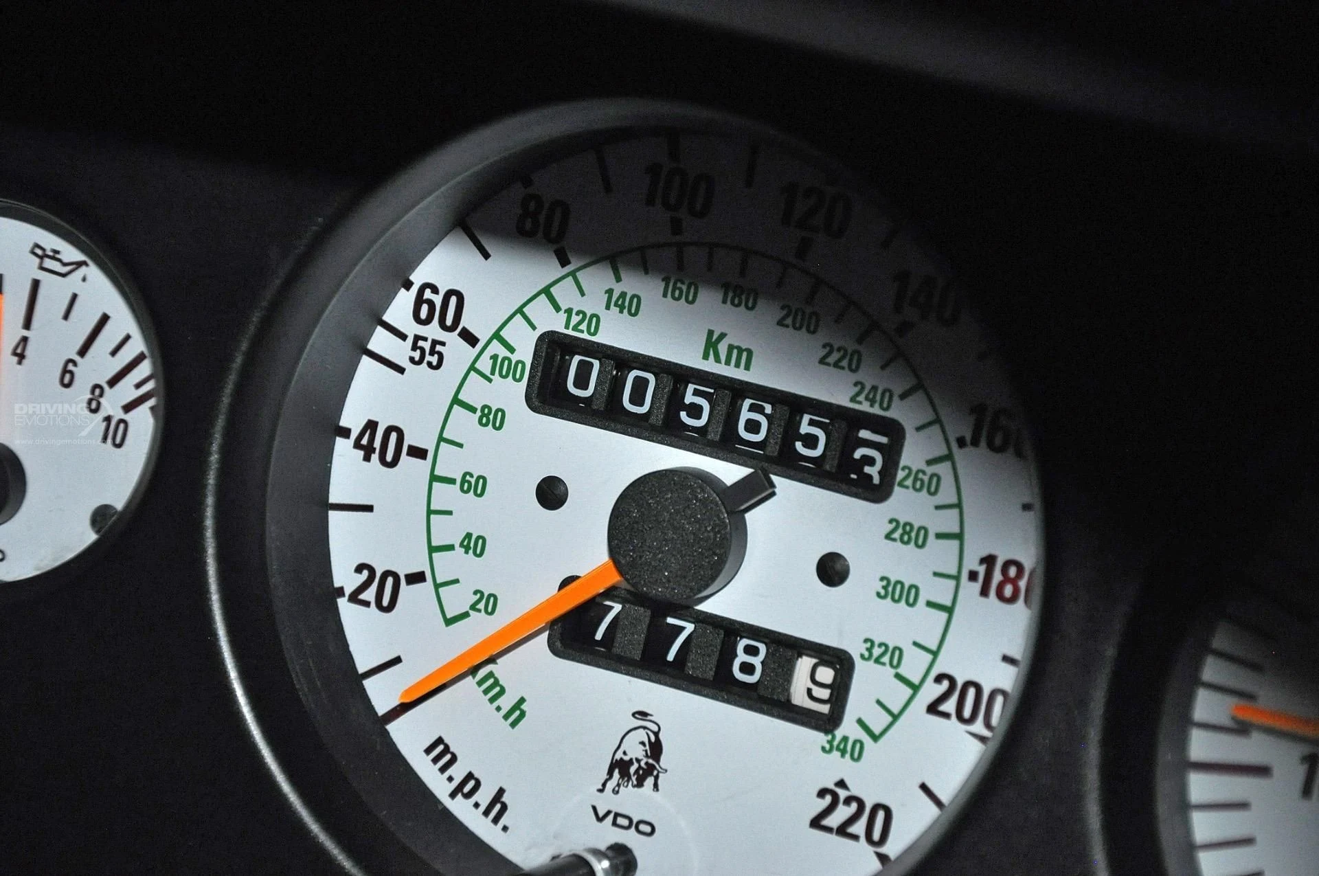 mph086_3235548188_192_p87_l_a4649e9705