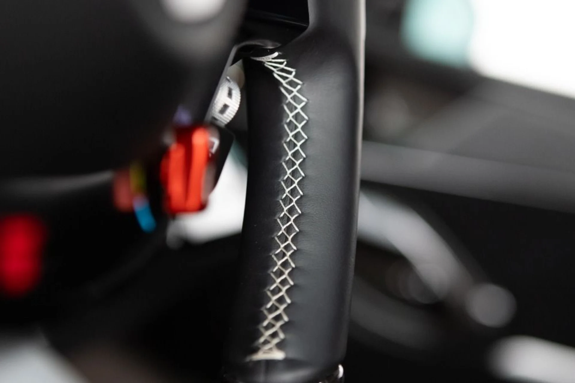 mph086_341397188_Used_2025_Ferrari_Purosangue_1766002020_777cfabe65