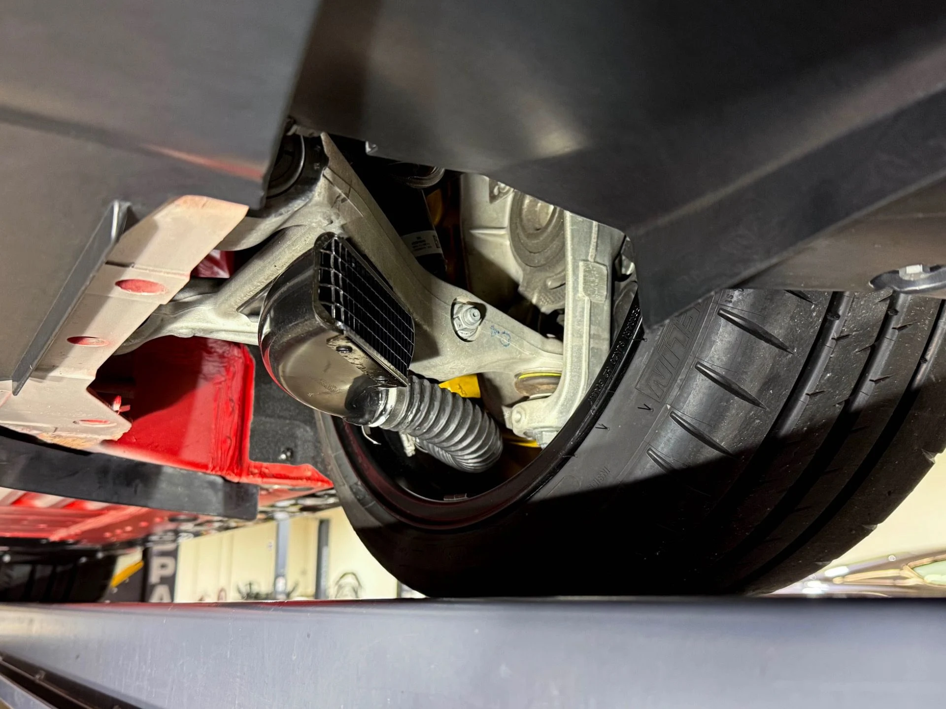 mph086_3495591605_Used_2019_Ferrari_488_Pista_Coupe_1764016783_f869ca239a