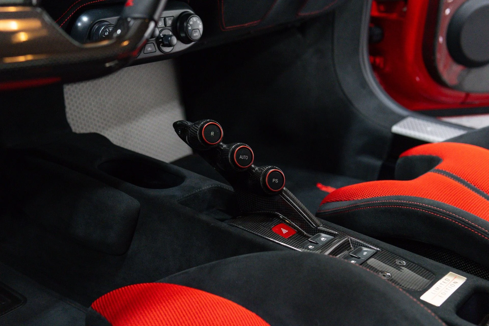 mph086_3520010681_Used_2015_Ferrari_458_Speciale_Aperta_1788474535_33ab739d84