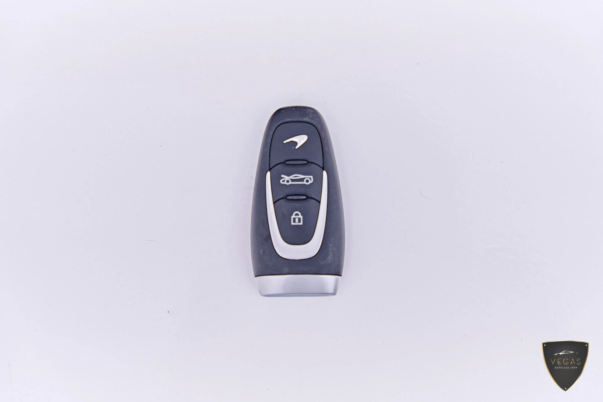 mph086_3526939172_Used_2025_Mc_Laren_Artura_Performance_1782521692_5794a0db78