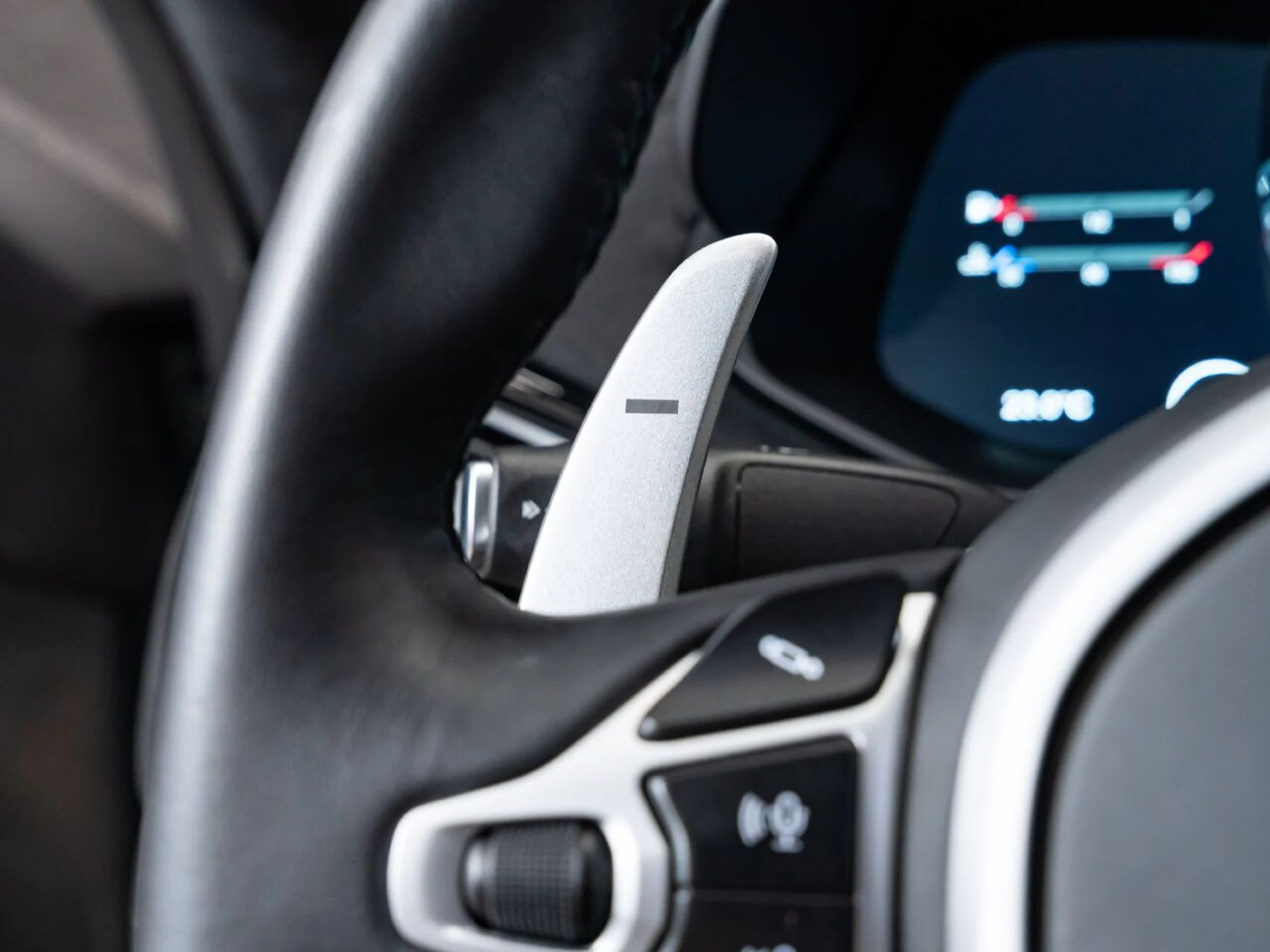 mph086_3650892121_aston_martin_vantage_2020_44a5964238