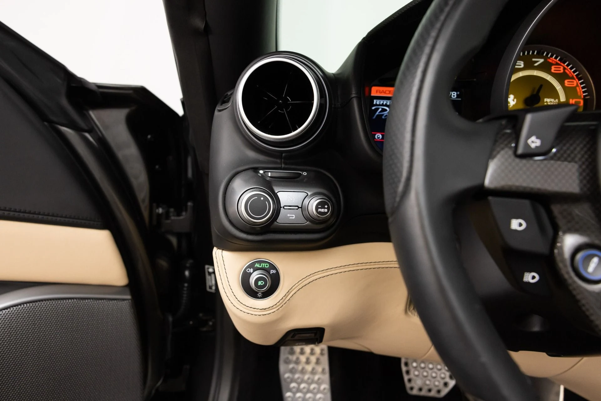 mph086_3659281570_Used_2023_Ferrari_Portofino_M_1784746768_c7b41b1d9c