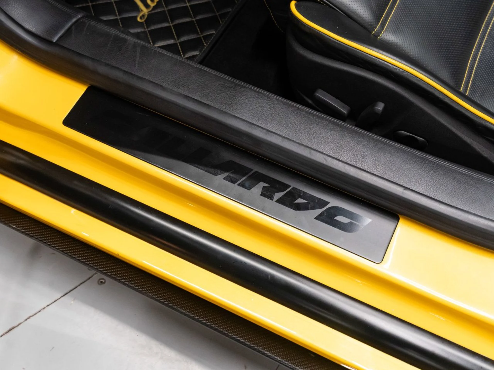 mph086_380751373_lamborghini_gallardo_2006_a0d423dfff