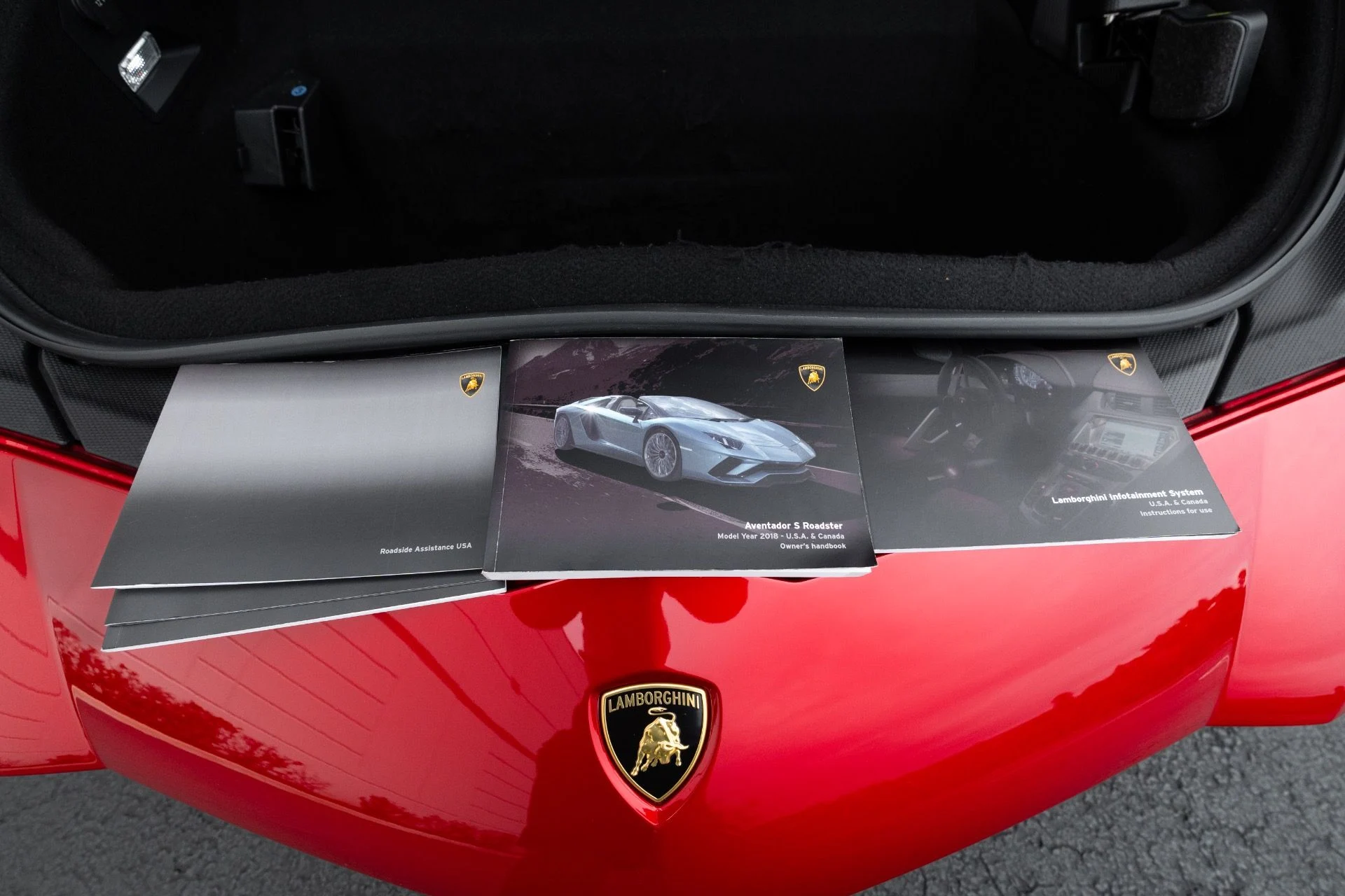 mph086_403128828_Used_2018_Lamborghini_Aventador_Roadster_LP_740_4_S_1770343046_62b5883841