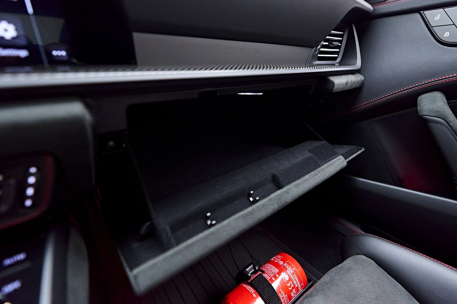 mph086_4031403934_Used_2023_Porsche_911_GT_3_1750710983_59ade31d89