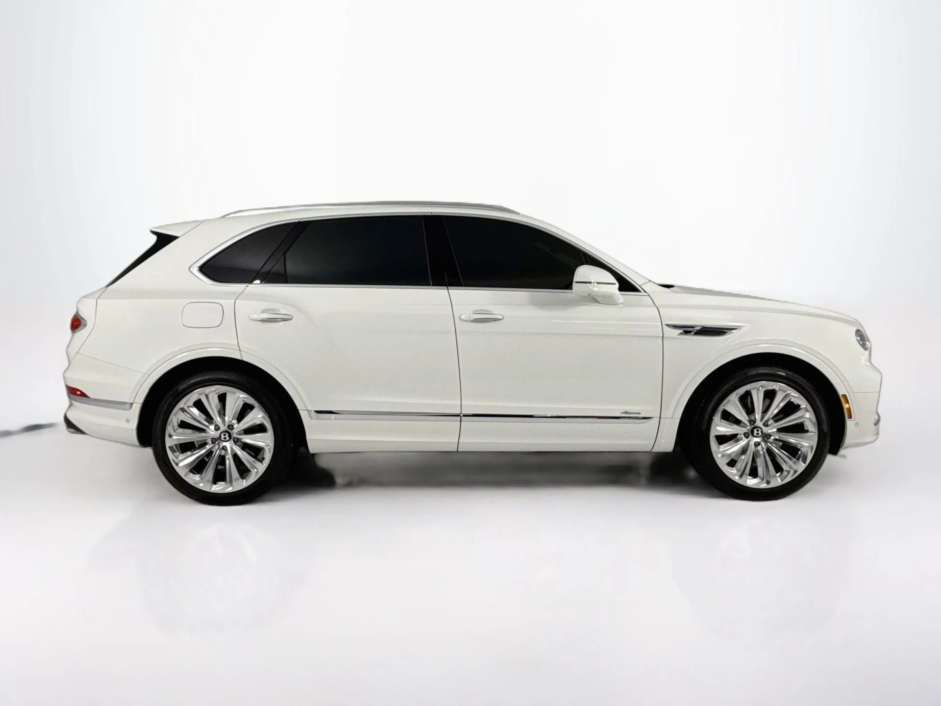 mph086_4048116346_Used_2023_Bentley_Bentayga_Azure_1793142094_f15a843e3b