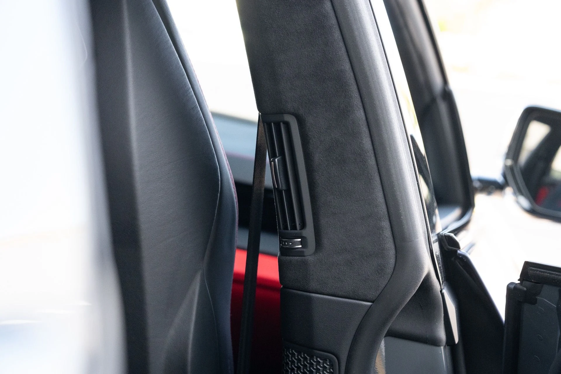 mph086_4162792199_Used_2024_Lamborghini_Urus_S_1781216022_272e4d617b