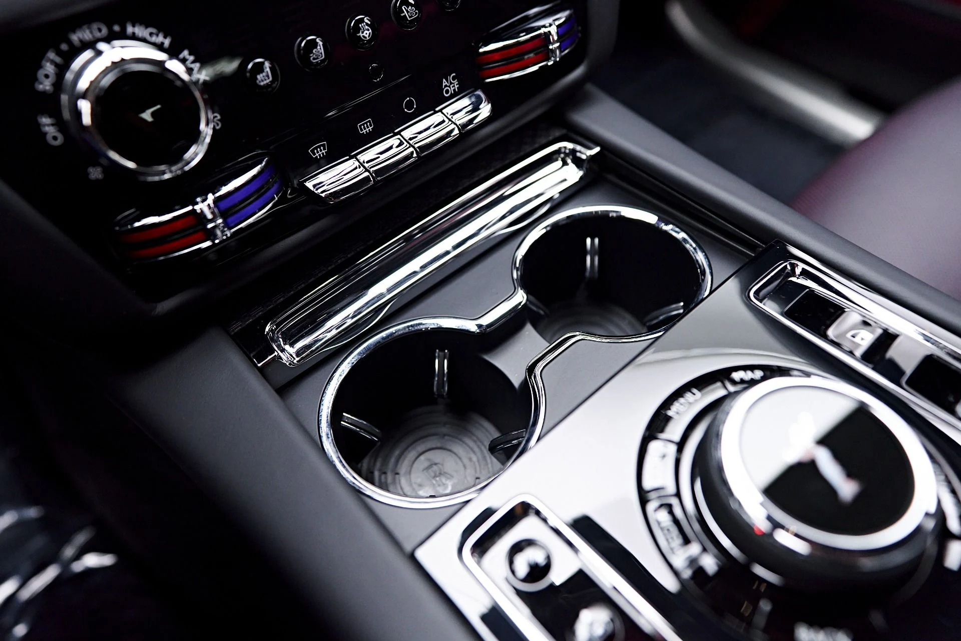 mph086_417377286_Used_2024_Rolls_Royce_Ghost_Base_1750545575_9ac38da17a