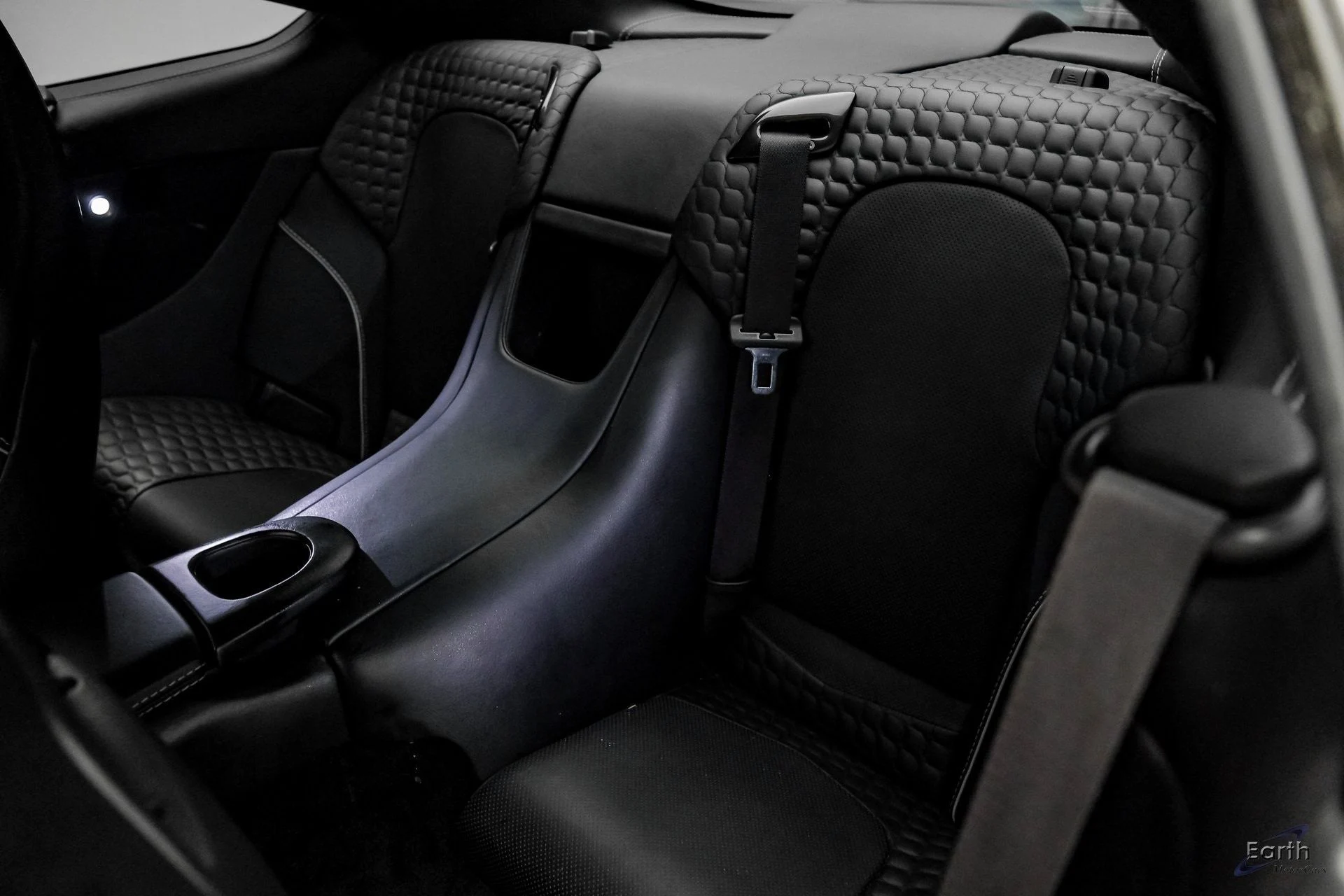 mph086_516754574_3c24249e8163d06fd821e3b44bd753eax_b8c8496c45