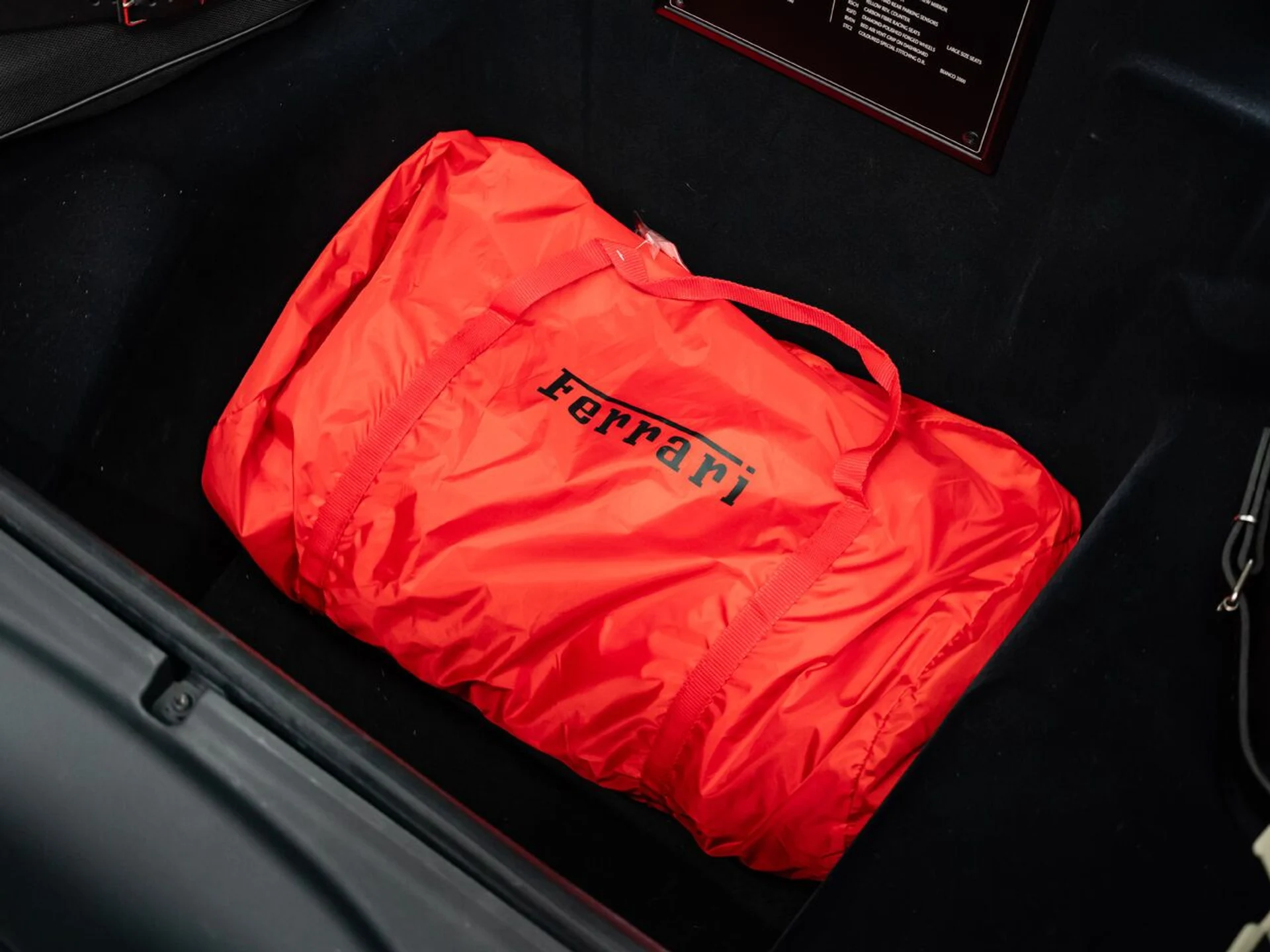 mph086_552956190_ferrari_f8_spider_2022_97dbe54ec2