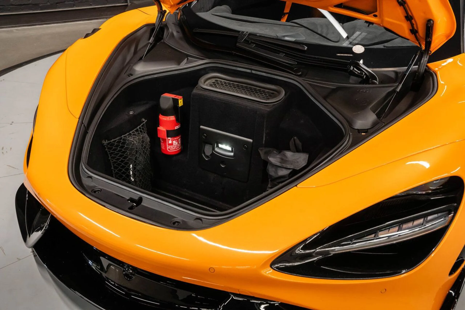 mph086_67846522_mclaren_765lt_2021_cc0236b6a0