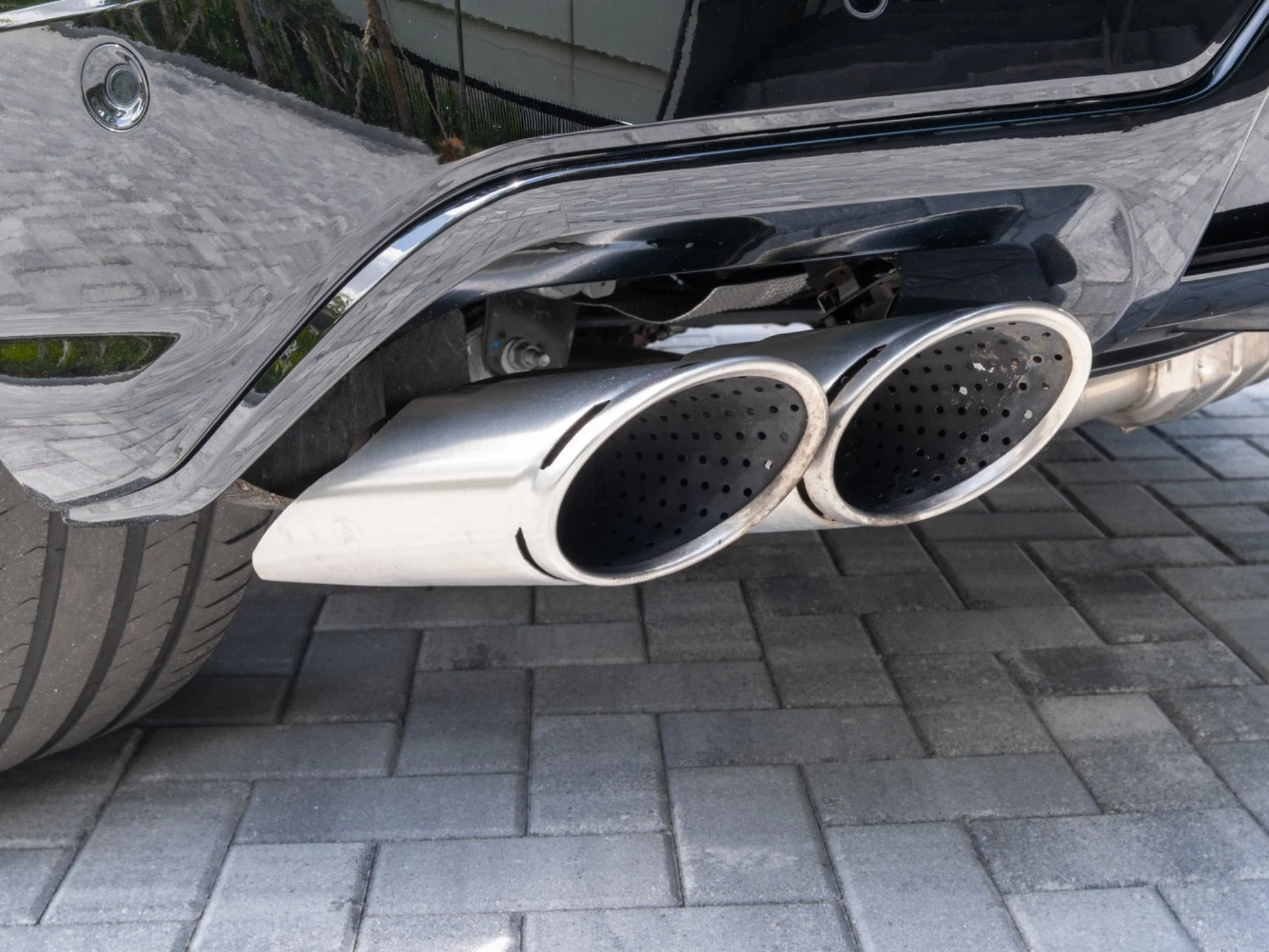 mph086_861605243_Used_2024_Lamborghini_Urus_S_1775489557_e490e209a5