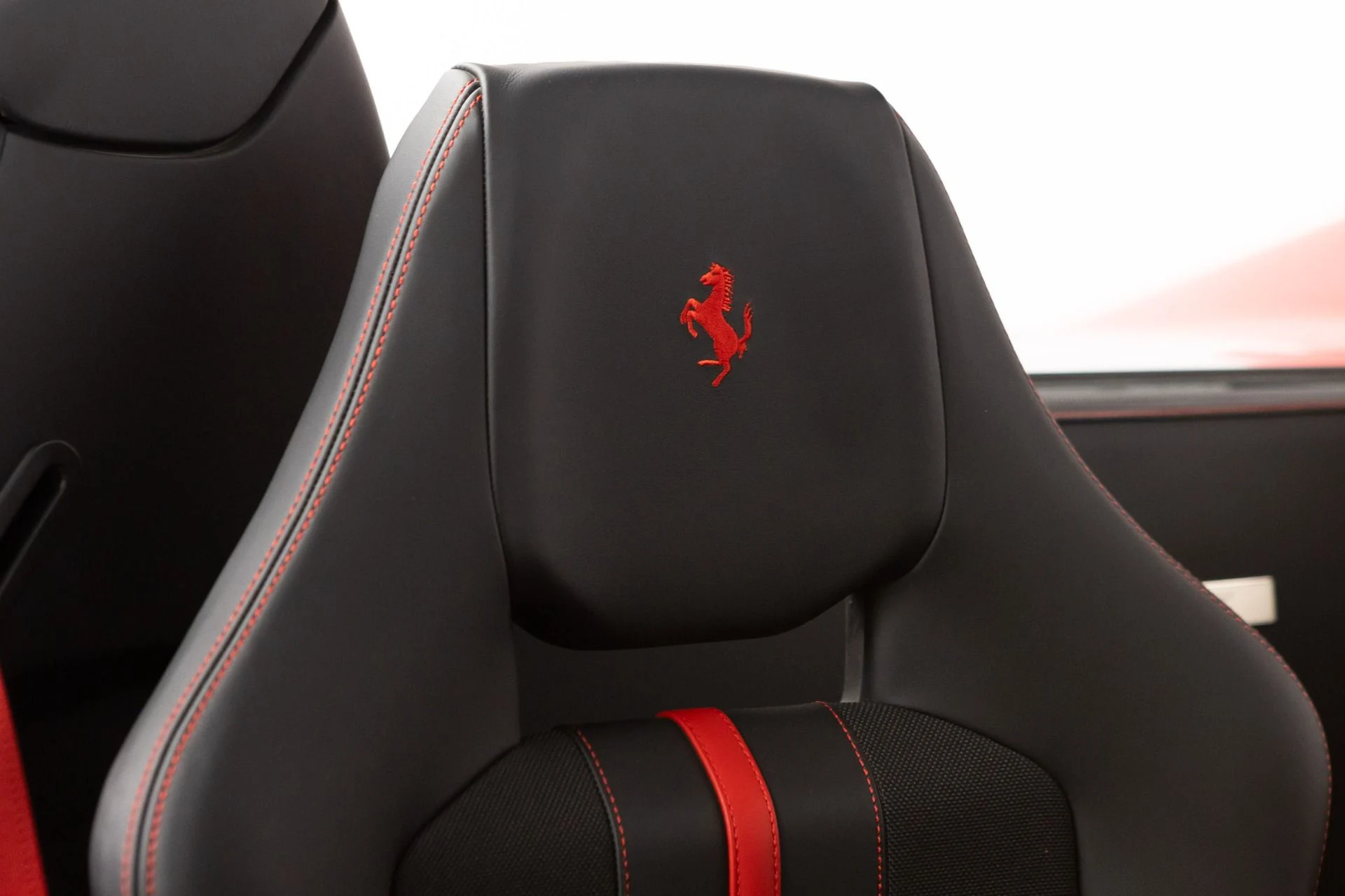 mph086_869994271_Used_2020_Ferrari_488_Pista_Spider_1782748641_9d9948f079