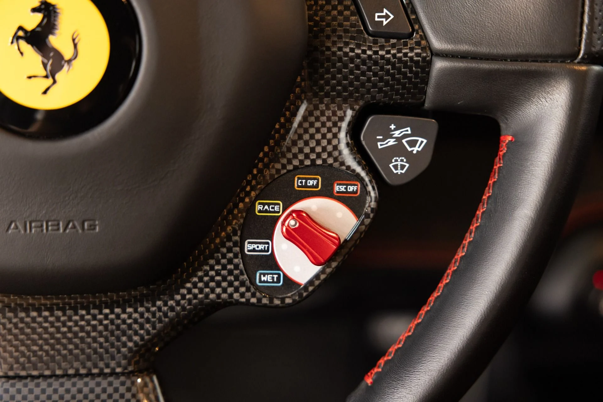 mph086_871292553_Used_2014_Ferrari_458_Speciale_1786637944_625a8f495c