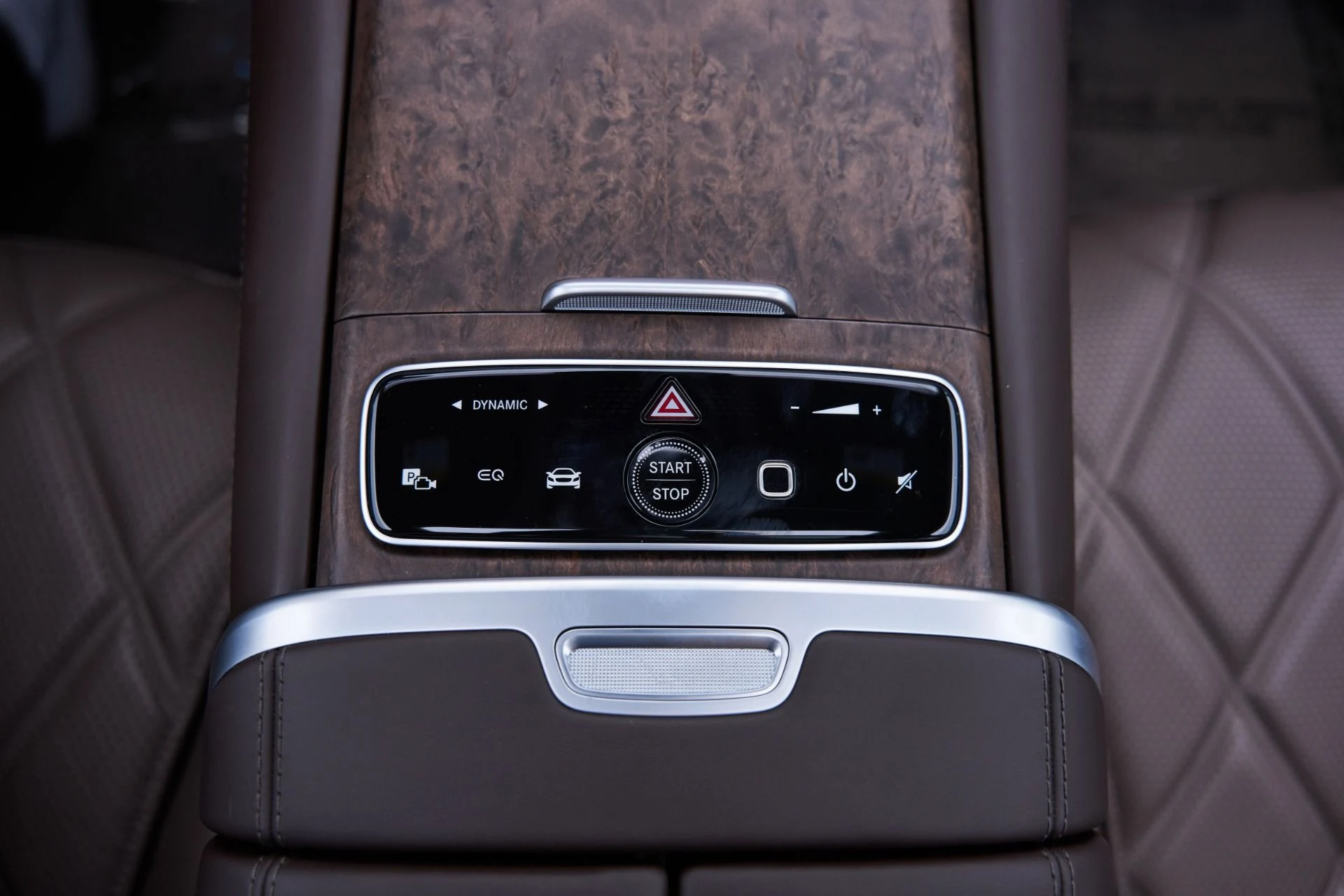 mph086_873721068_Used_2024_Mercedes_Benz_EQS_Maybach_EQS_680_1793317308_b490ad6972