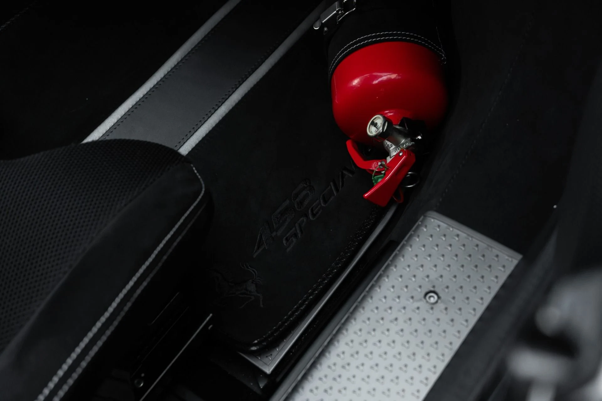 mph086_913761361_Used_2015_Ferrari_458_Speciale_1783031651_687666ff5a