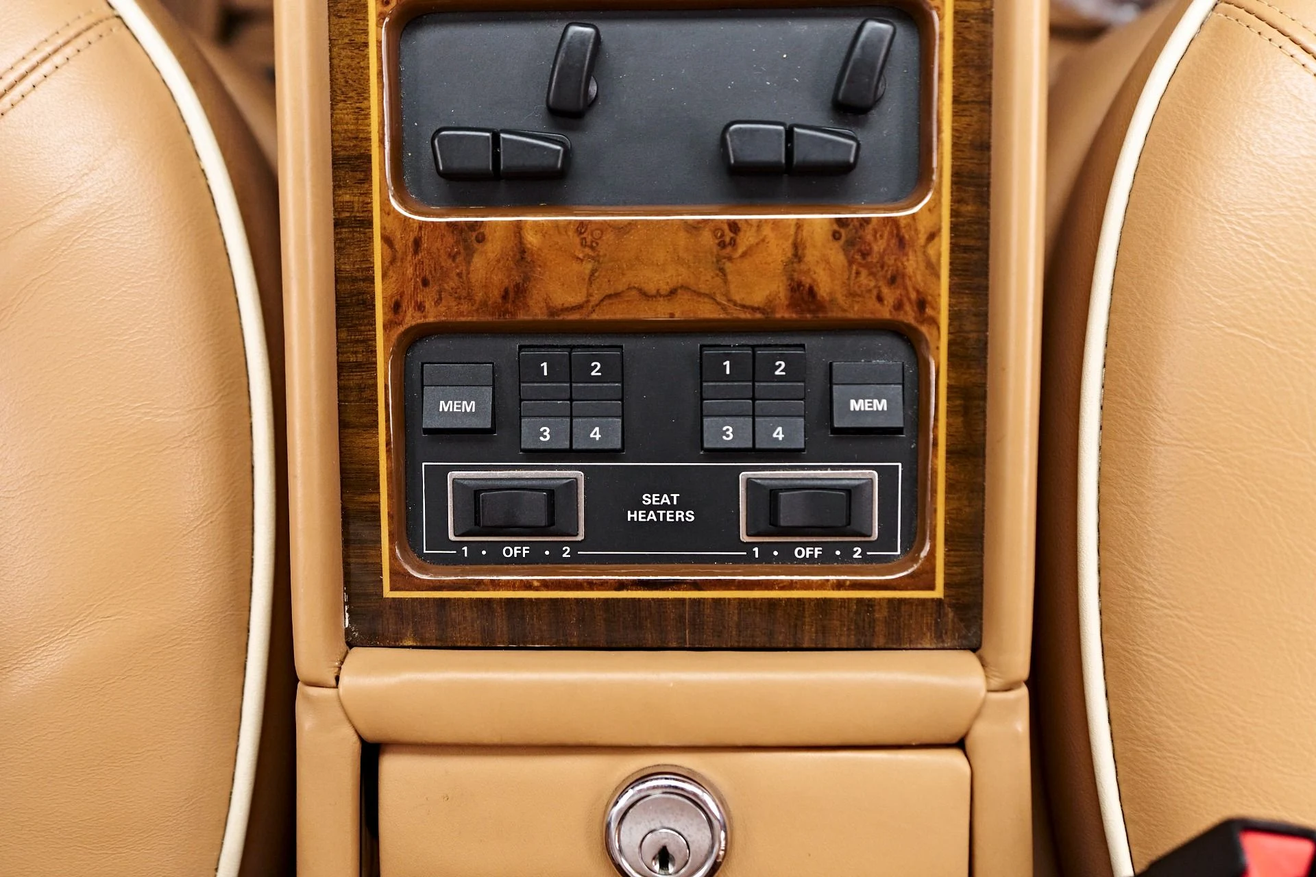 mph087_1092137386_Used_1990_Rolls_Royce_Silver_Spur_1755058774_70052c501d