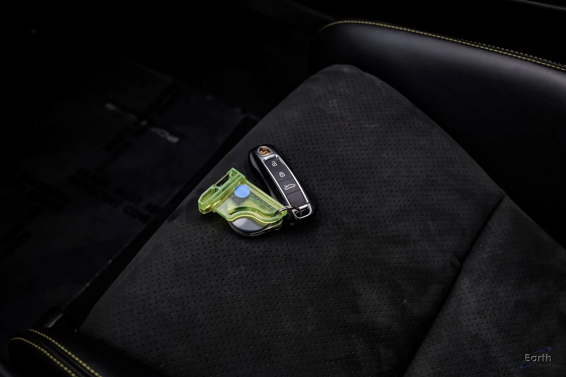 mph087_1233237975_8e8802b88a79ecef2b7e11c275dbab81x_7037a158f8