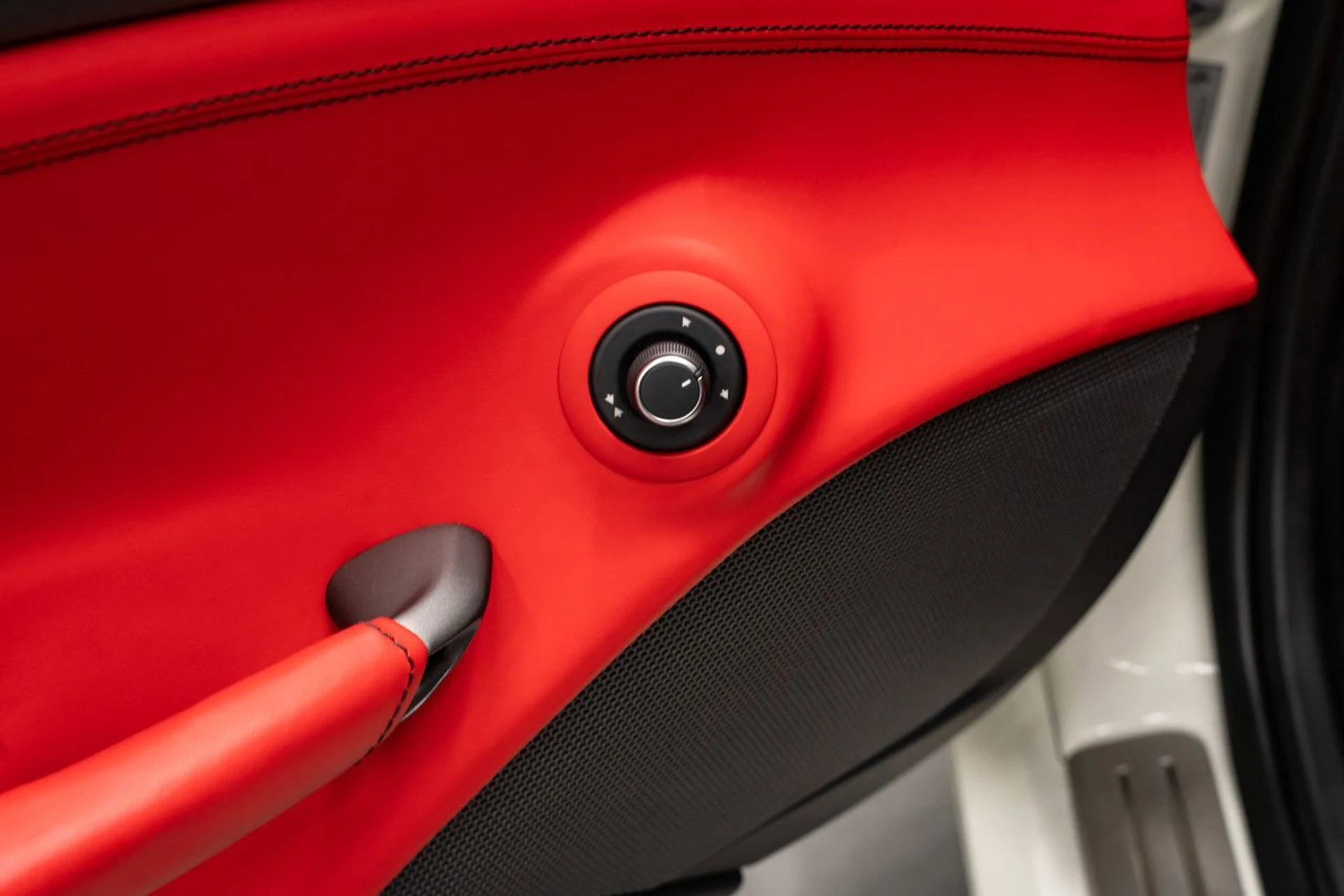 mph087_141391637_ferrari_488_gtb_2018_68df8eec2c