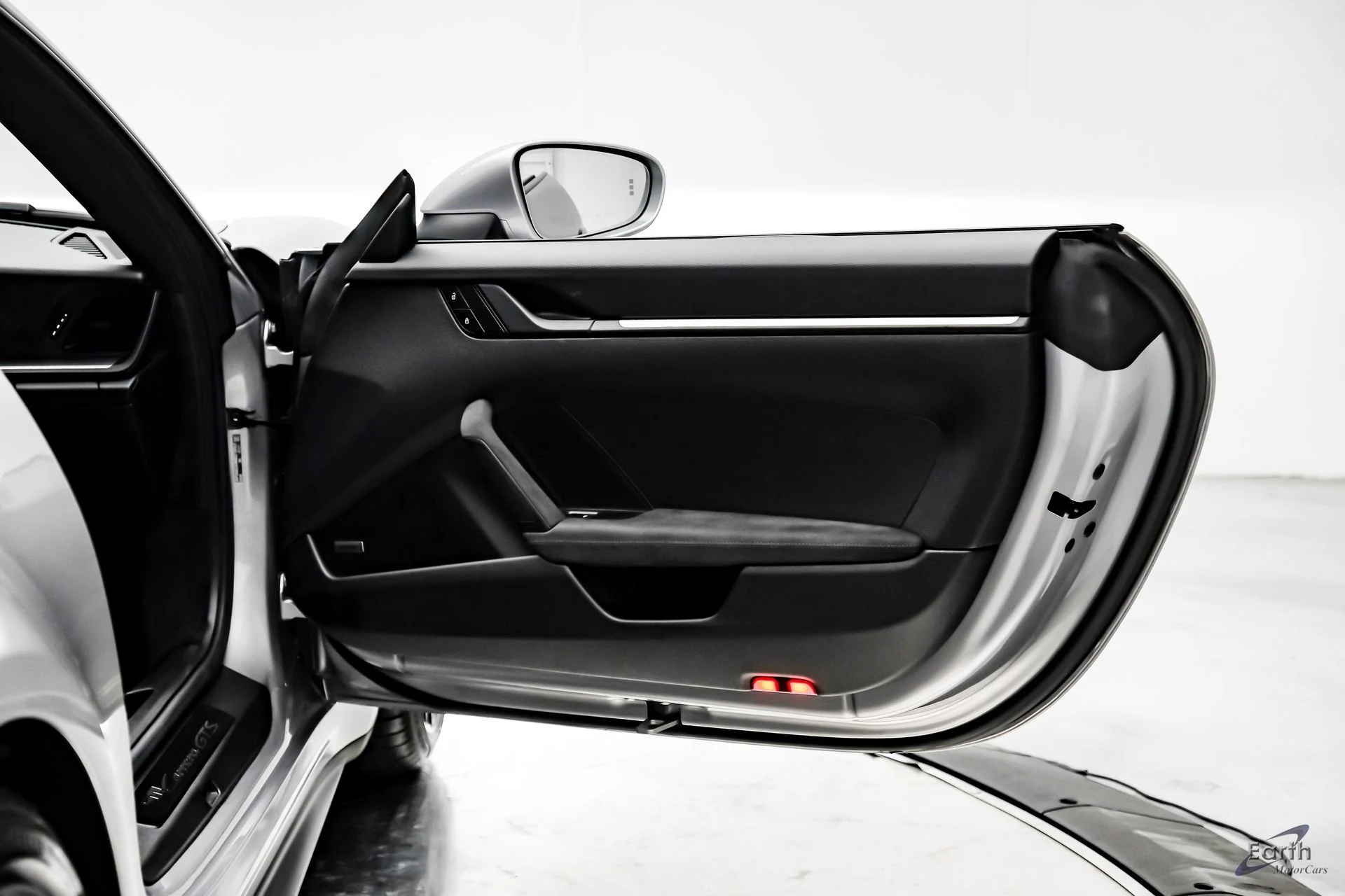 mph087_1439357502_6745965d8b41cafeb2f7607764ea9d8dx_d9cc859286