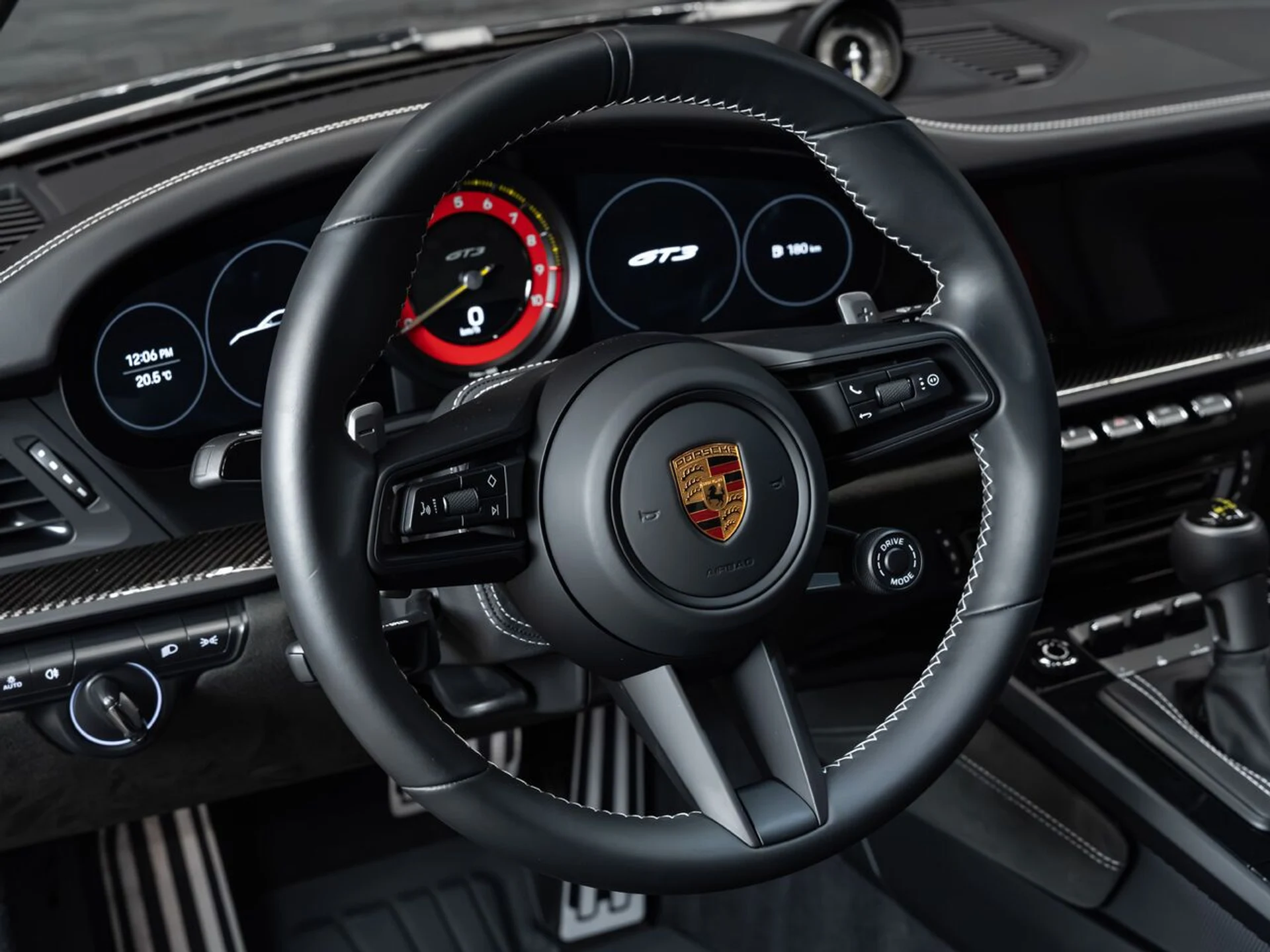 mph087_1674738752_porsche_911_2022_c5b4cd586a