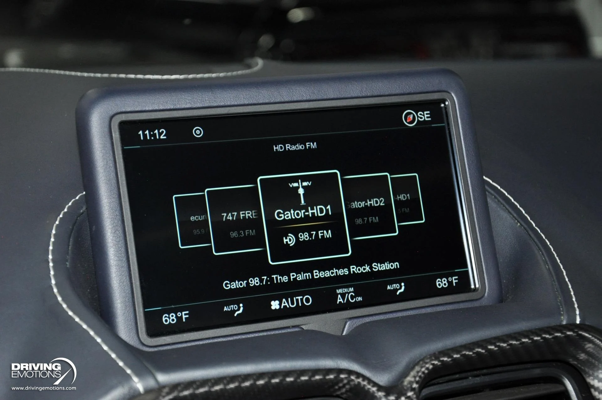 mph087_1835985885_880_p88_l_d25c01b765