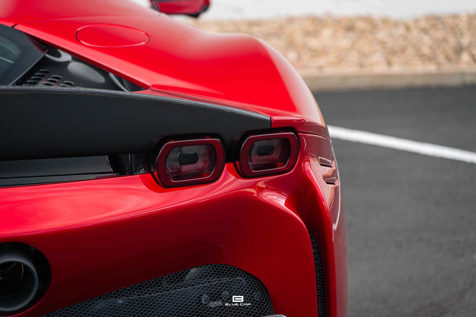 mph087_1847221863_6a6a8586f6e036a2f81ac1c2_23796_202025_20_Ferrari_20_SF_90_20_Spider_20_Roso_20_Magma_88_8f21bd0fc3