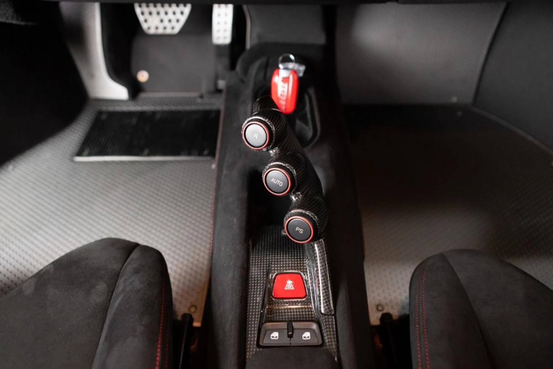 mph087_2073925532_Used_2020_Ferrari_488_Pista_dd1268d2b6