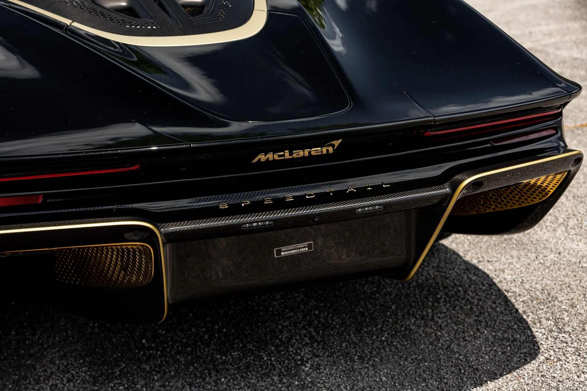 mph087_2172276802_251_p88_l_e583df4a19