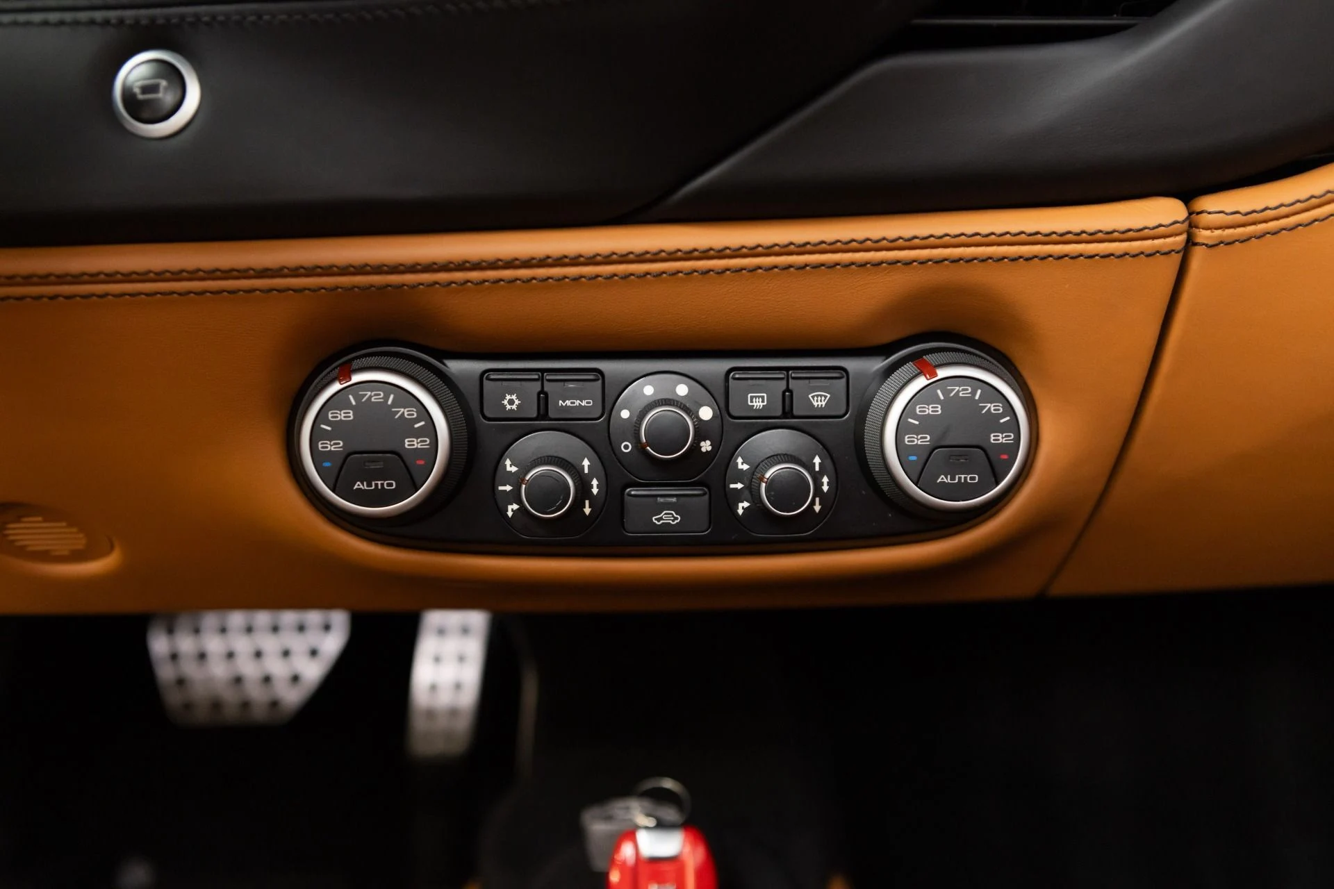 mph087_2291185469_Used_2017_Ferrari_488_Spider_1774969819_978cc84adf