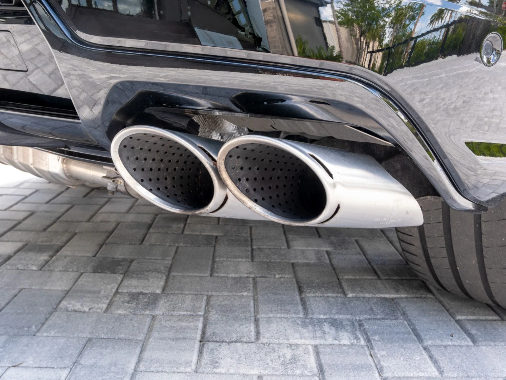 mph087_2308017700_Used_2024_Lamborghini_Urus_S_1775489558_a6b64988bd