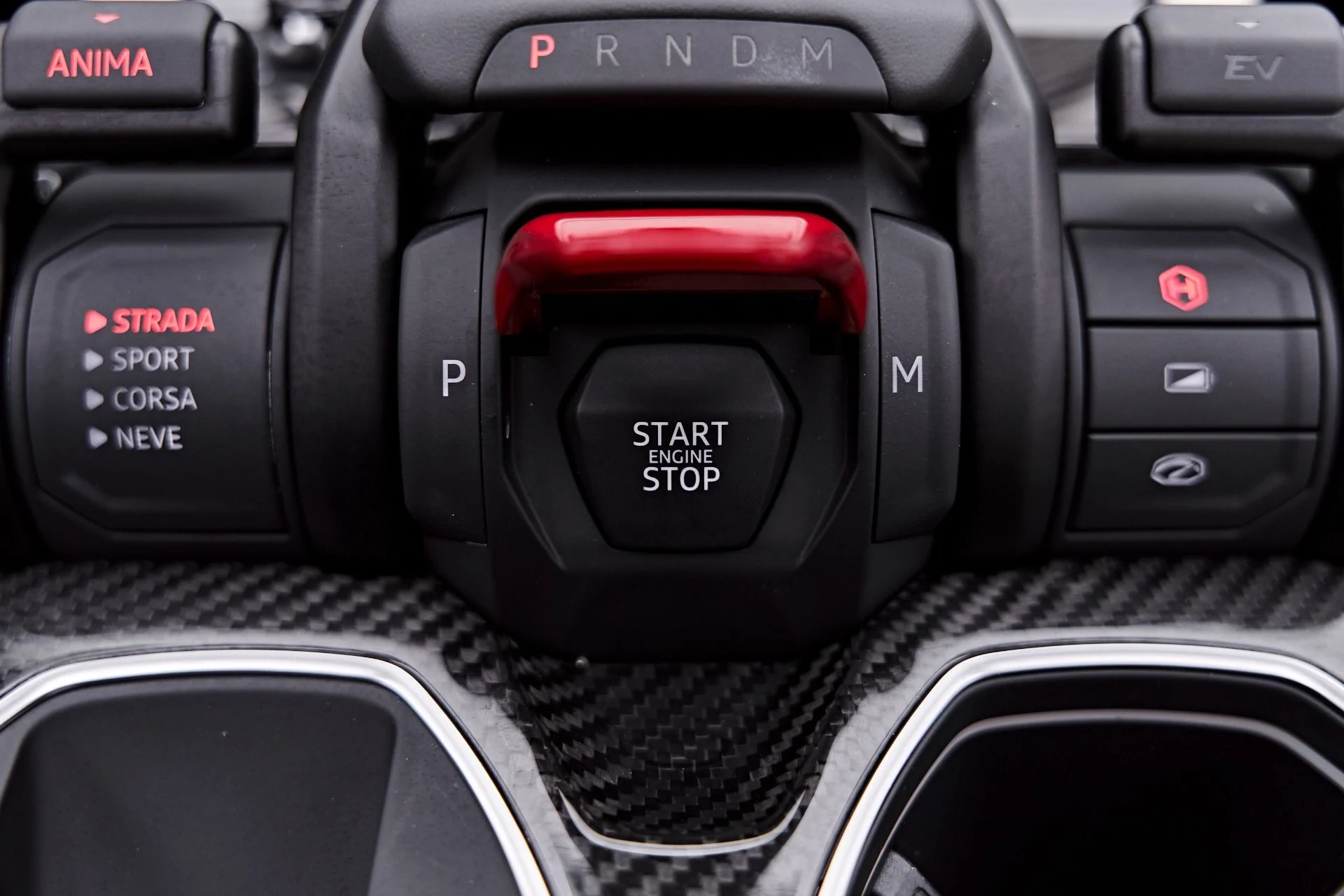 mph087_239400454_Used_2025_Lamborghini_Urus_SE_1785259046_d603211112