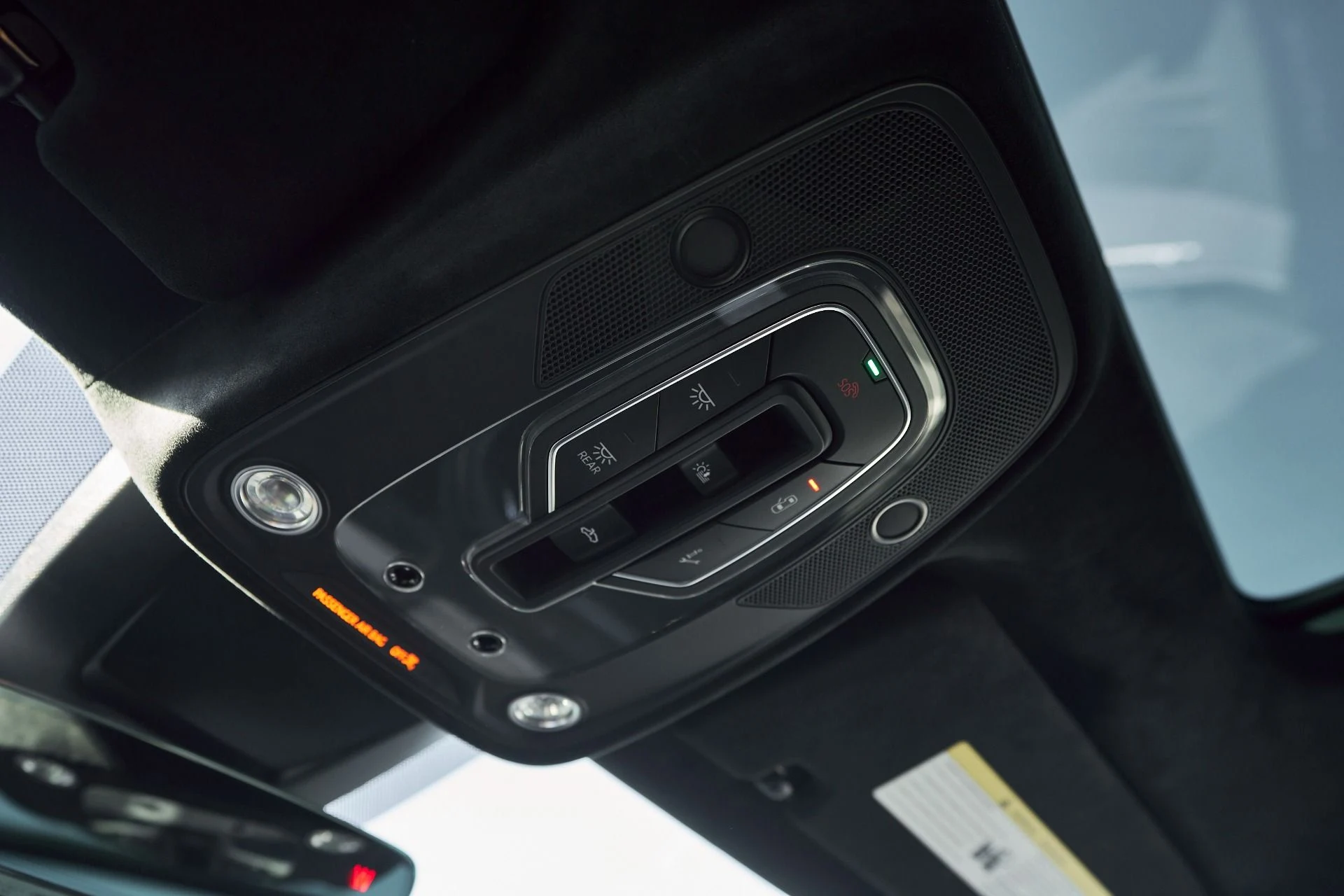 mph087_2428113009_Used_2024_Lamborghini_Urus_Performante_1764124949_e3f4a6c397