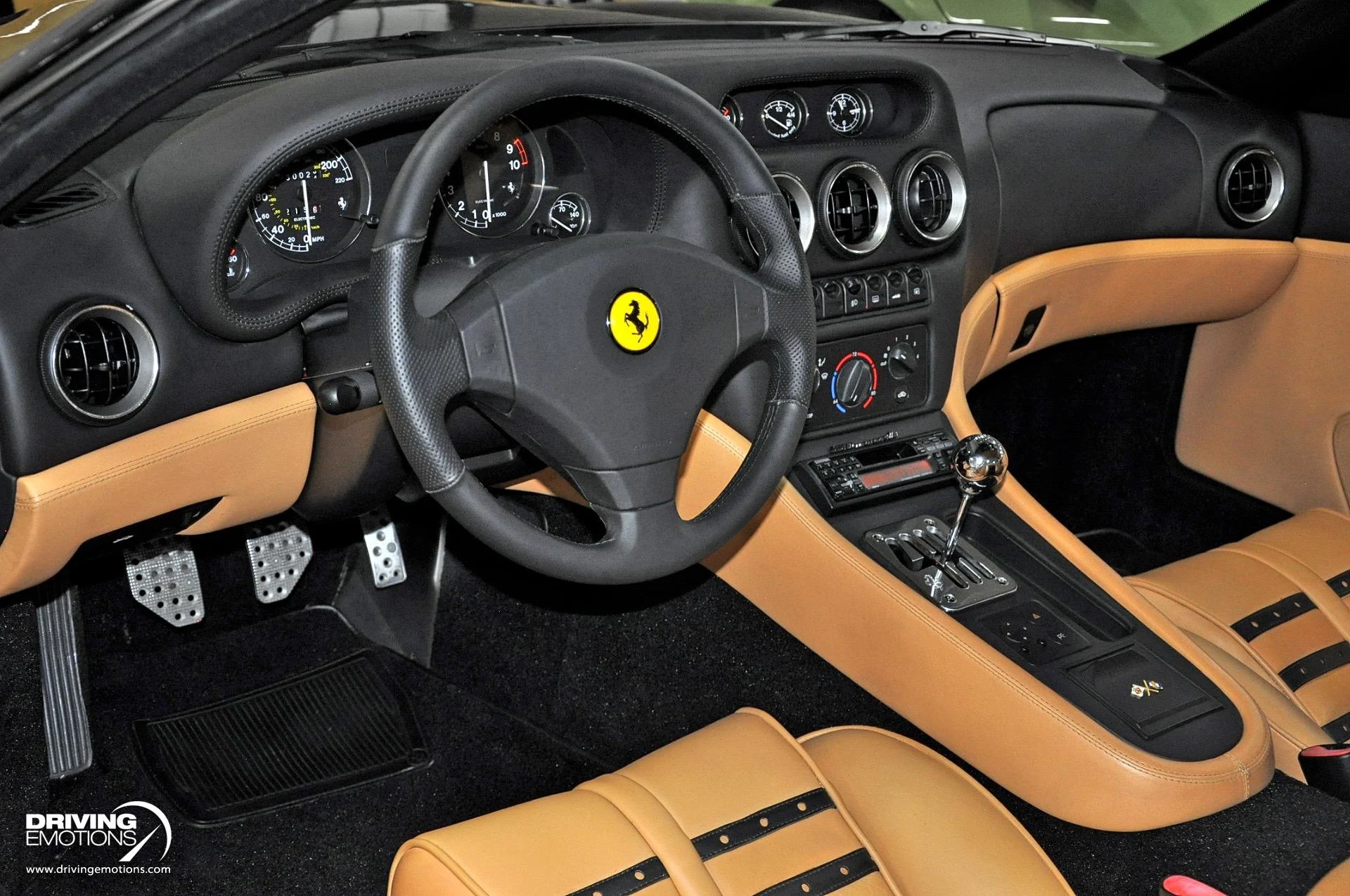 mph087_2469071248_284_p88_l_715a5a894f