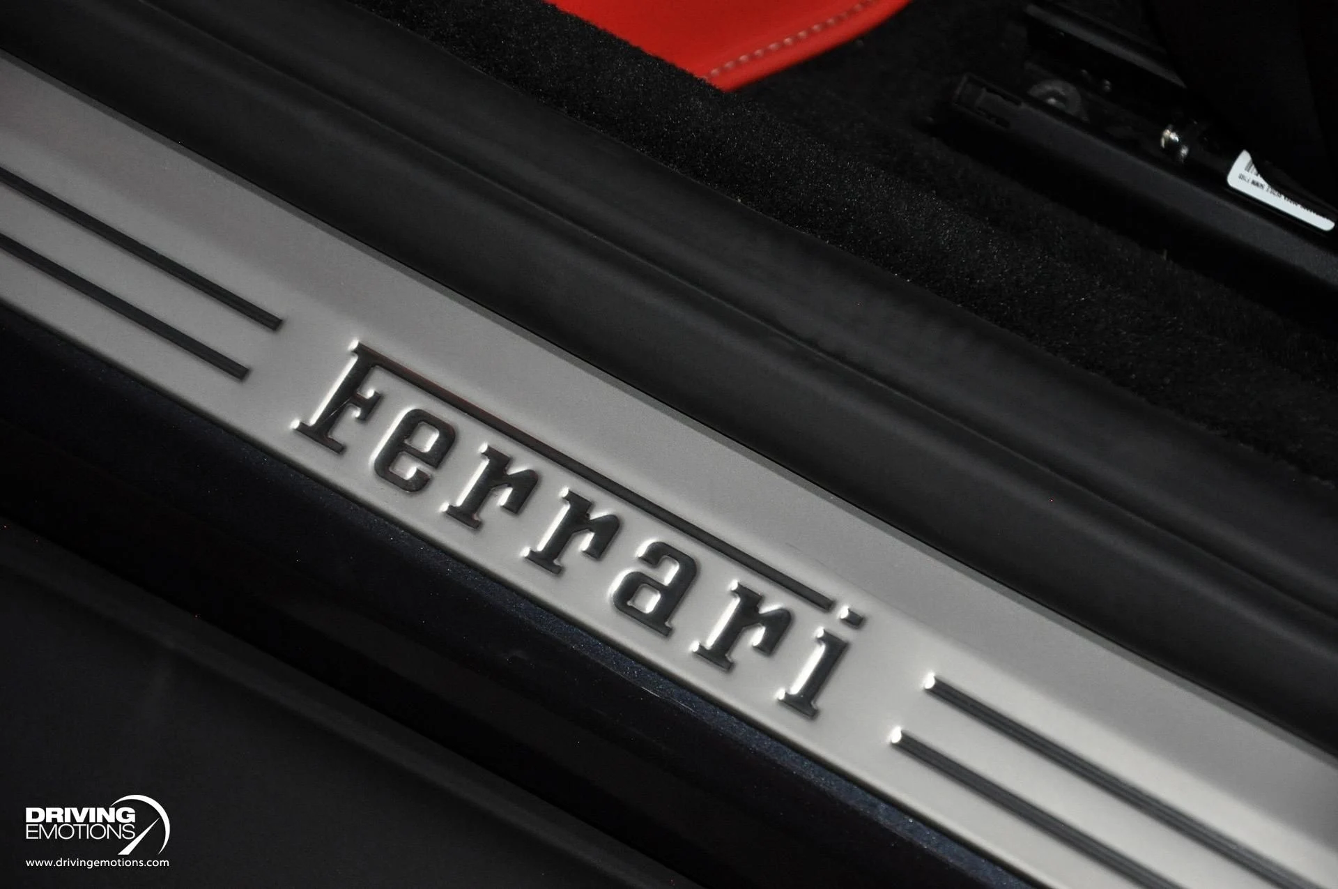 mph087_2633444319_882_p88_l_4b8c423d90