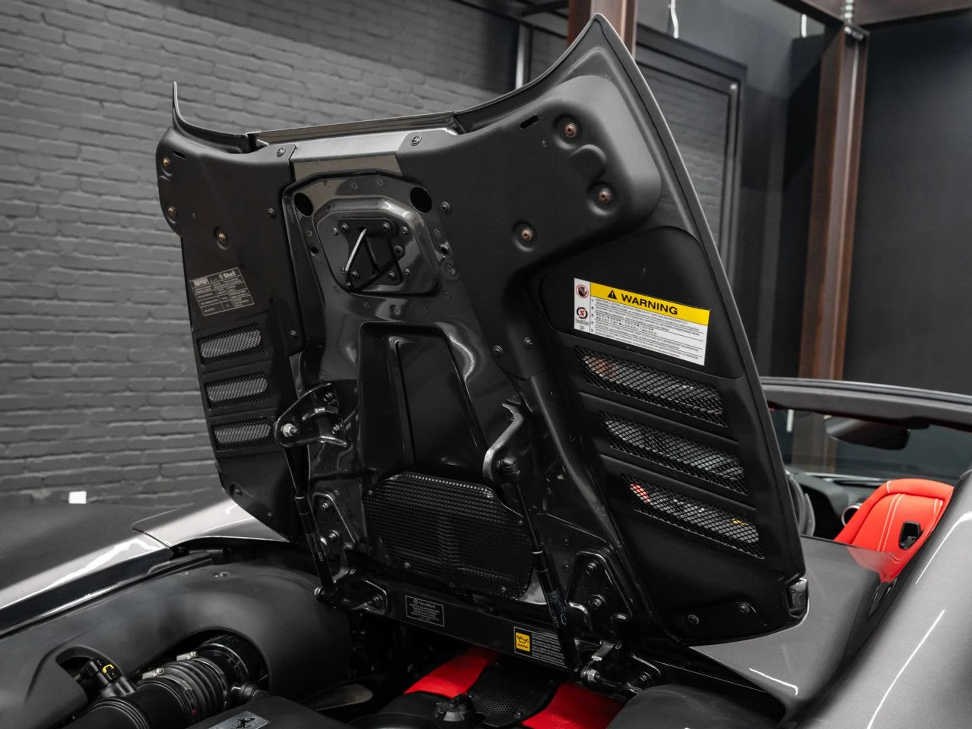 mph087_2731967022_ferrari_f8_spider_2021_cc6fbed24a