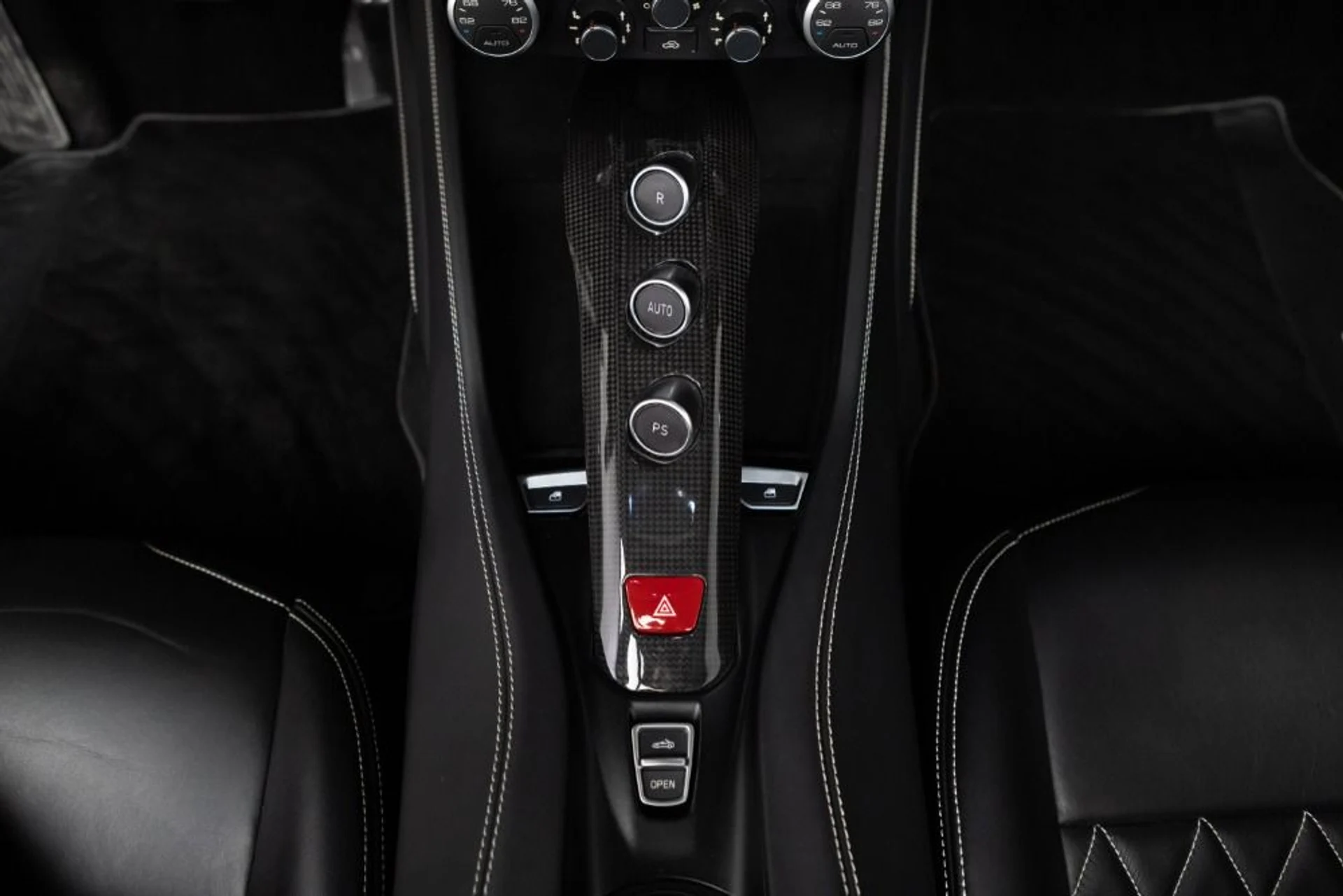 mph087_2745478559_Used_2016_Ferrari_California_T_d03a7bfbe2