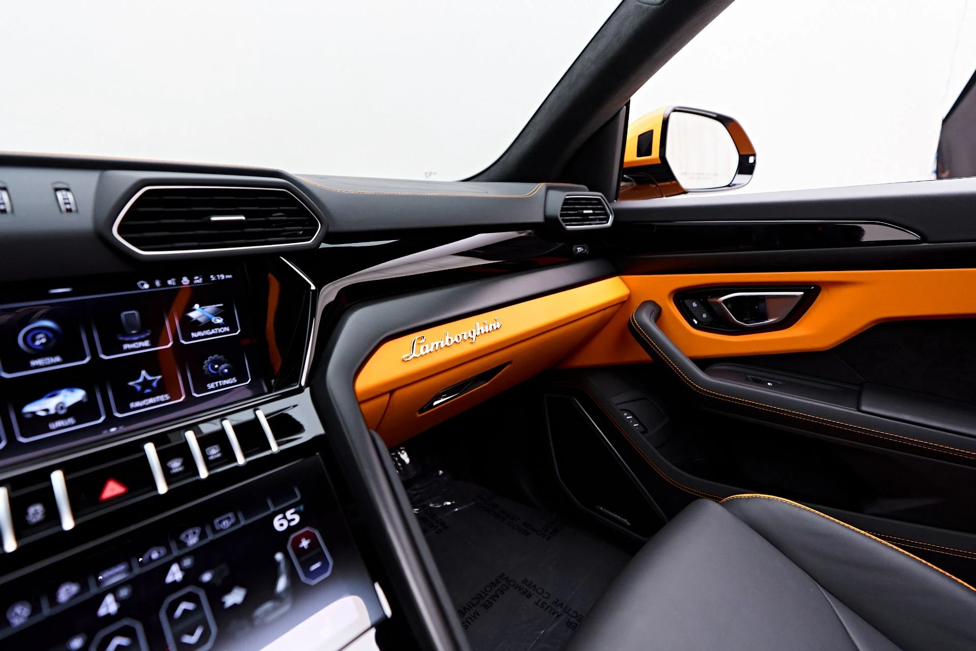 mph087_3022520565_Used_2023_Lamborghini_Urus_S_1747338722_b9c170aba7