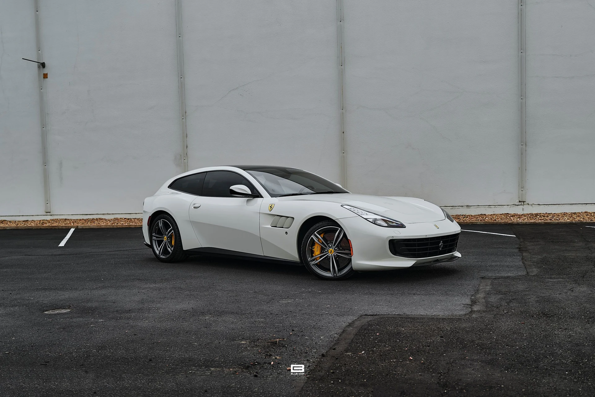 mph087_3023780650_69e2a4d4c28453ecd78f007a_L1220622_378bfef9cc