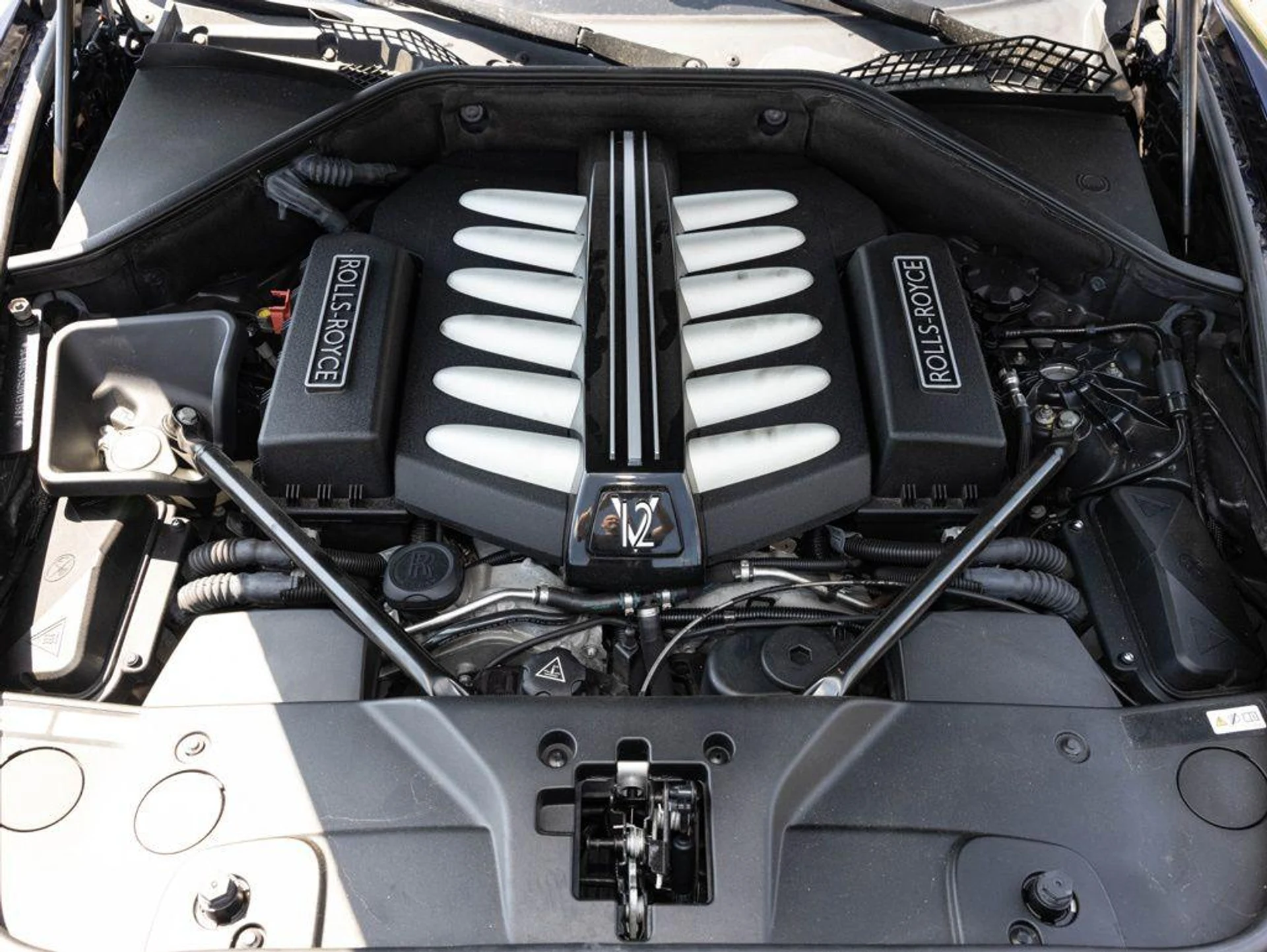 mph087_3079285491_504934488_69c6ebbe5561dbbd2d618c29_330116d63e