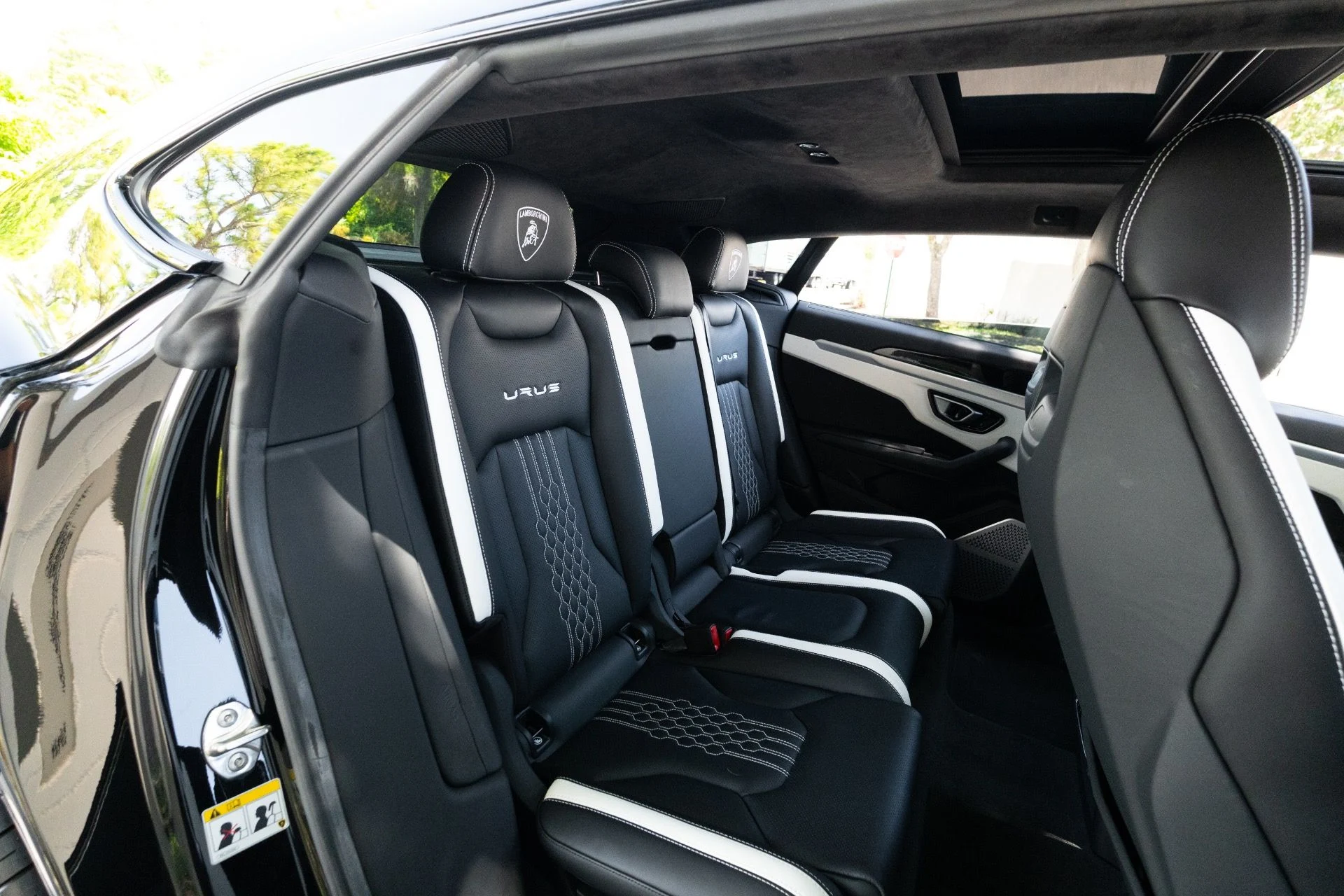 mph087_311375389_Used_2023_Lamborghini_Urus_S_1780940773_0f4031b6dc
