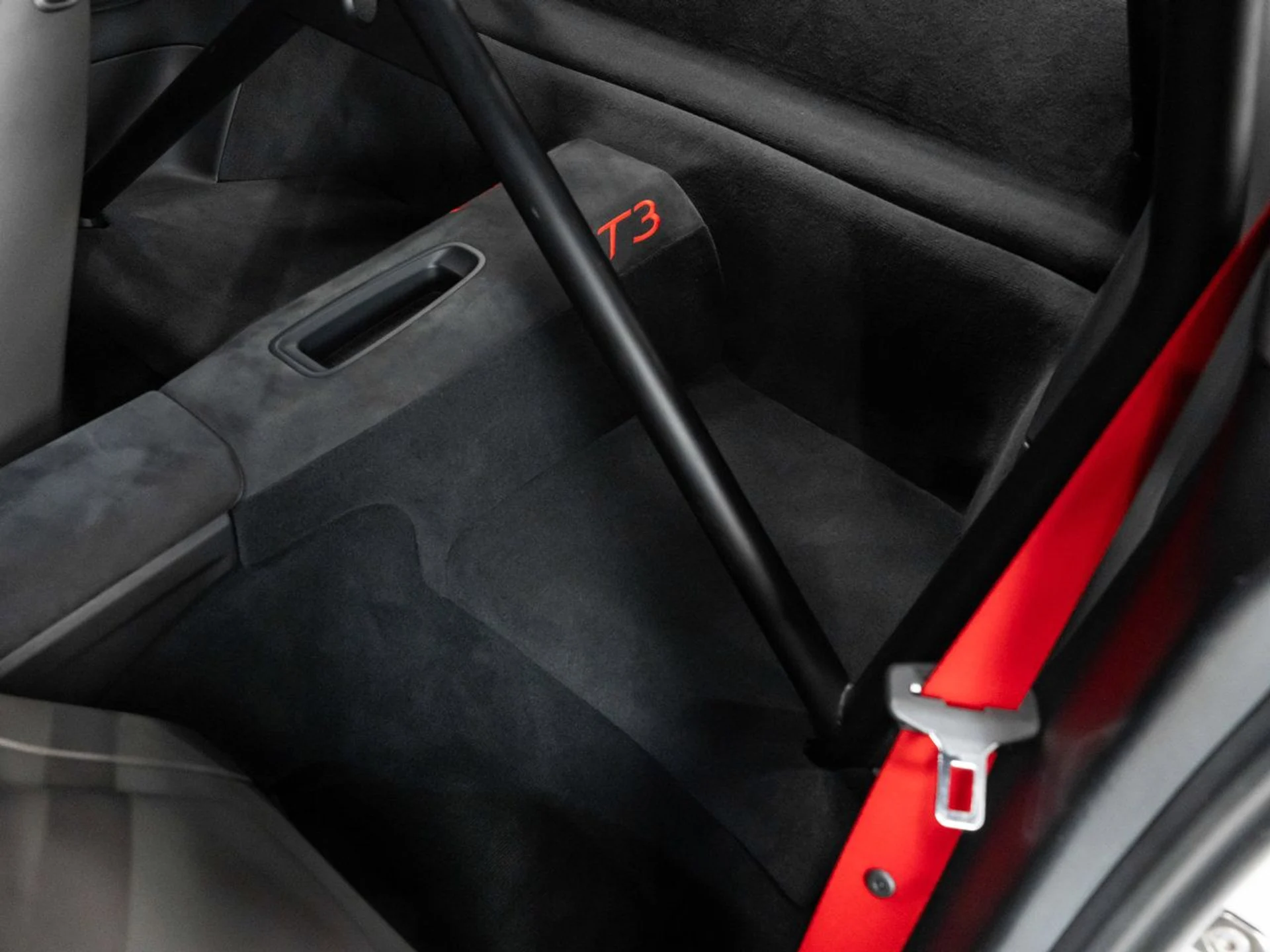 mph087_3165528024_porsche_911_2015_5405415100