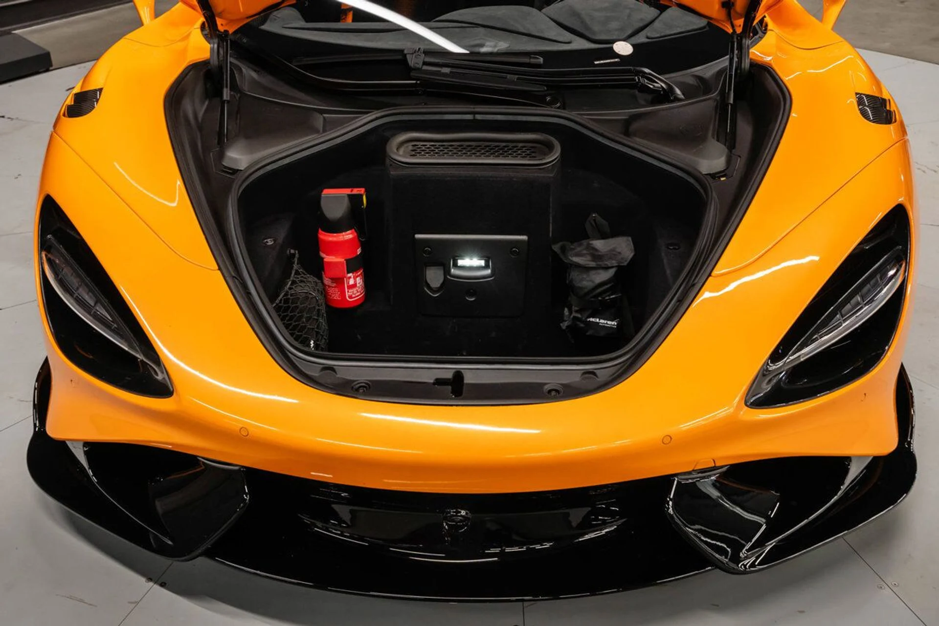 mph087_319257400_mclaren_765lt_2021_835457d789
