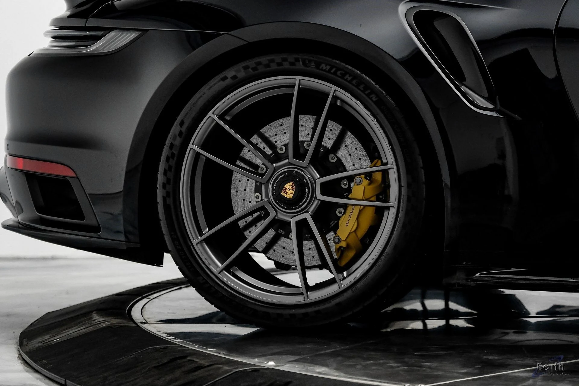 mph087_3282523394_c40e399b2bdb169b8f623492644b9ceex_b00094bba2