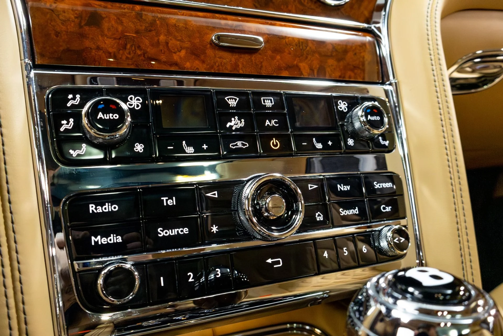 mph087_3283522882_Used_2017_Bentley_Mulsanne_1775514187_7731b1147d