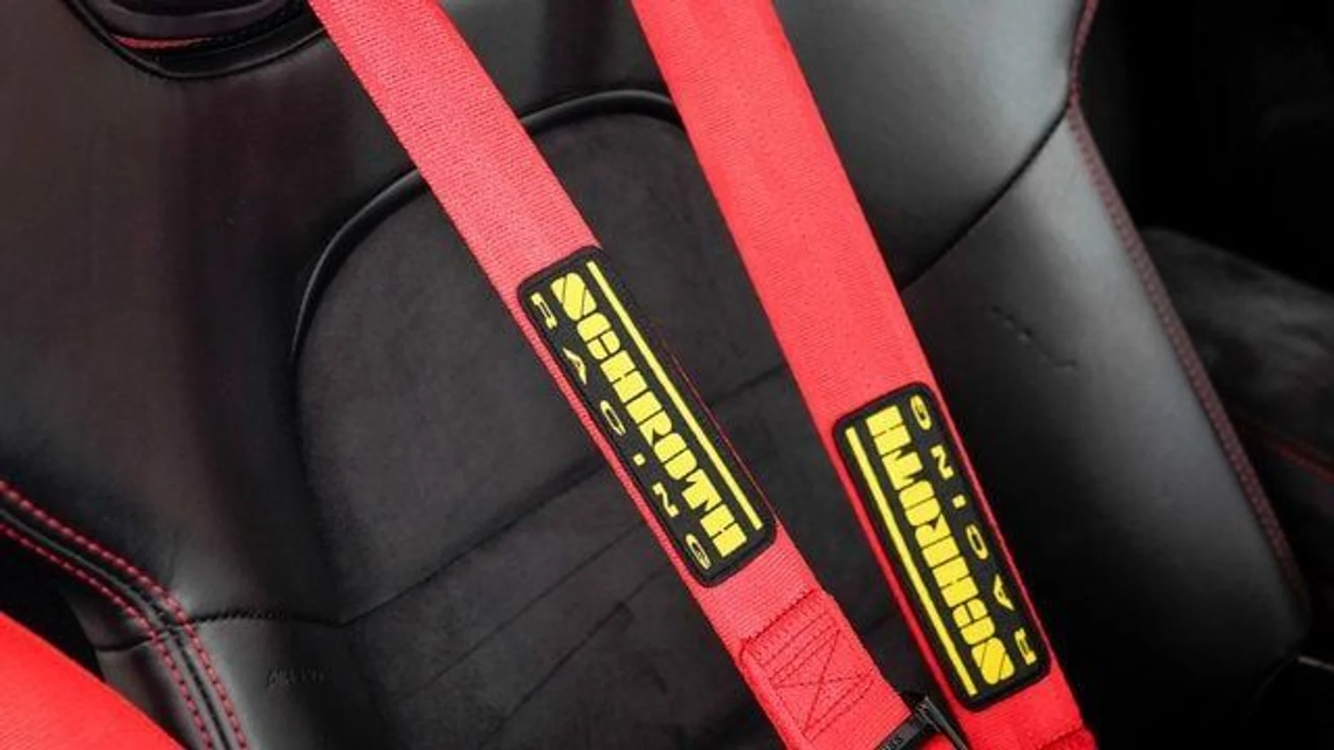 mph087_3434836581_used_2020_porsche_718_cayman_gt4coupe_14354_22875819_88_640_dc4897f3ef