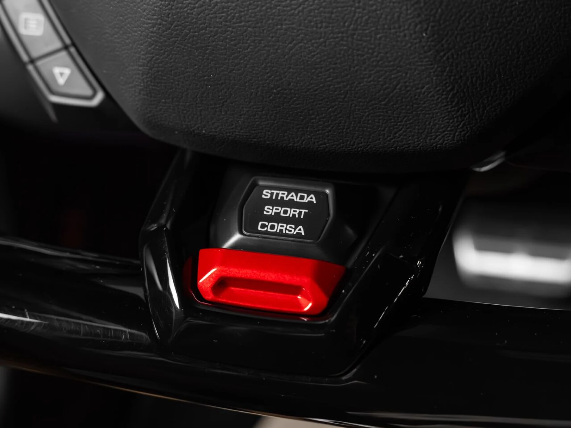 mph087_3909779004_lamborghini_huracan_tecnica_2023_7e47491a09